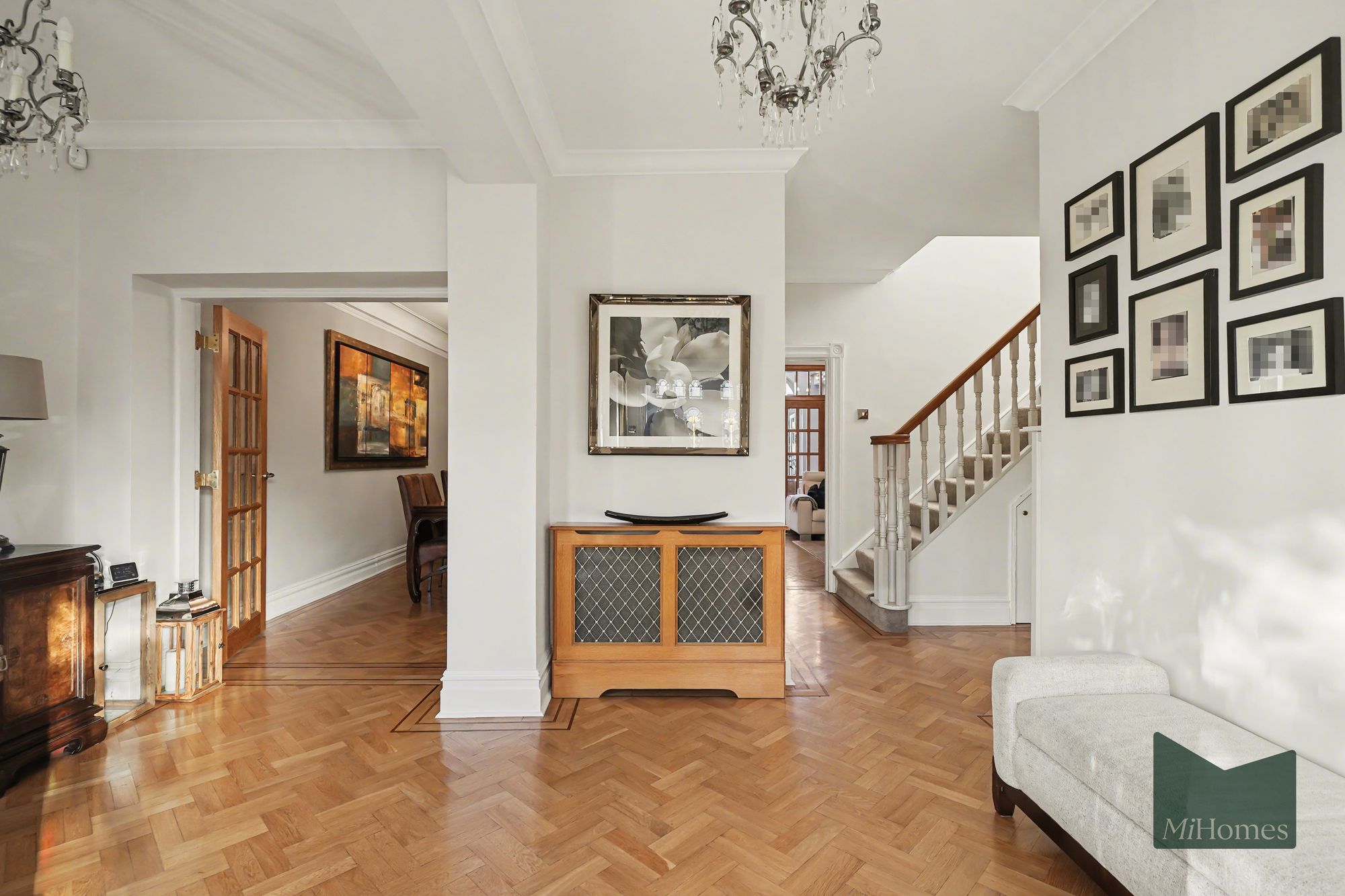 5 bed semi-detached house for sale in The Ridgeway, London, N14 - Property Image 27