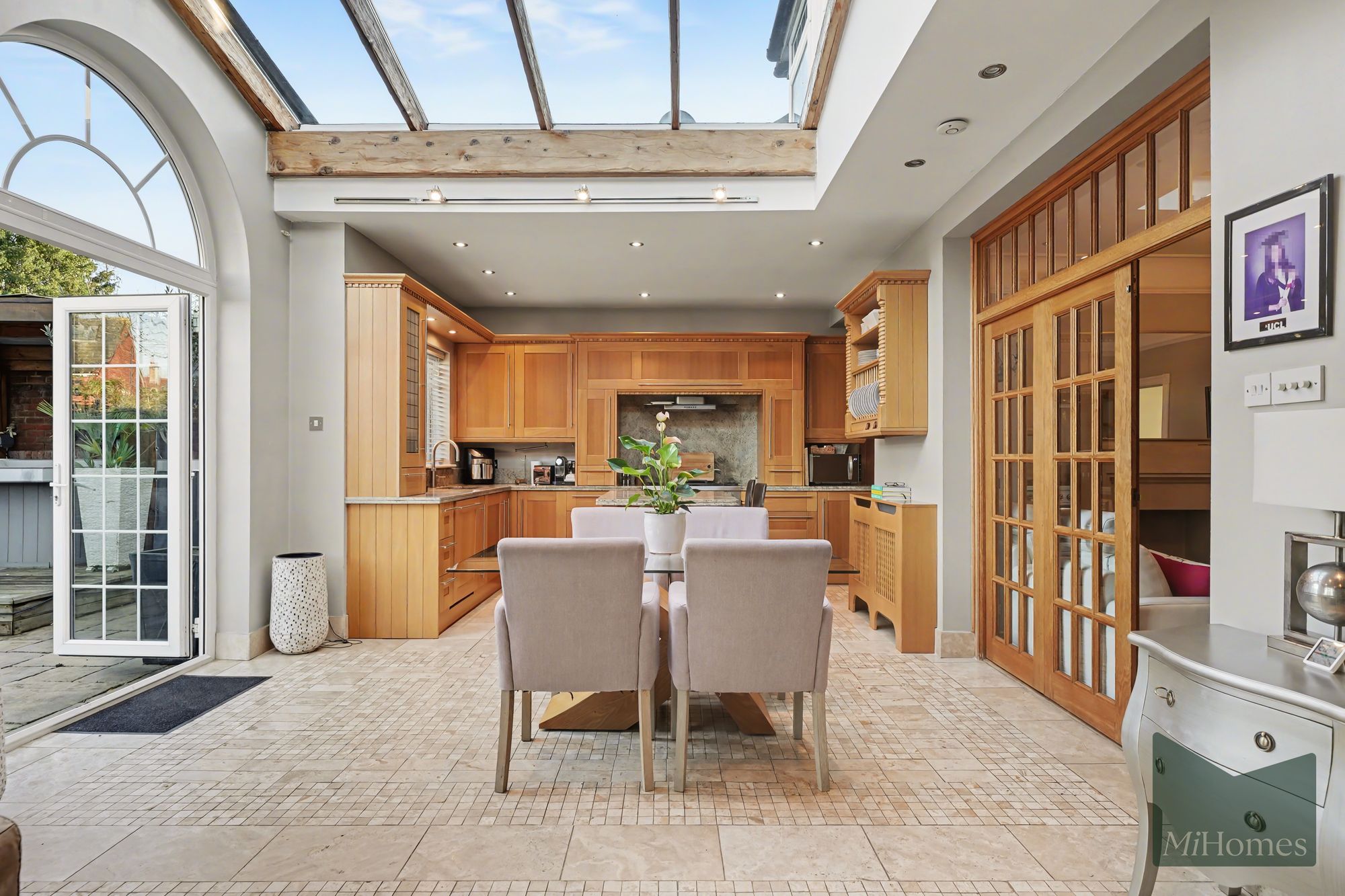 5 bed semi-detached house for sale in The Ridgeway, London, N14 - Property Image 15