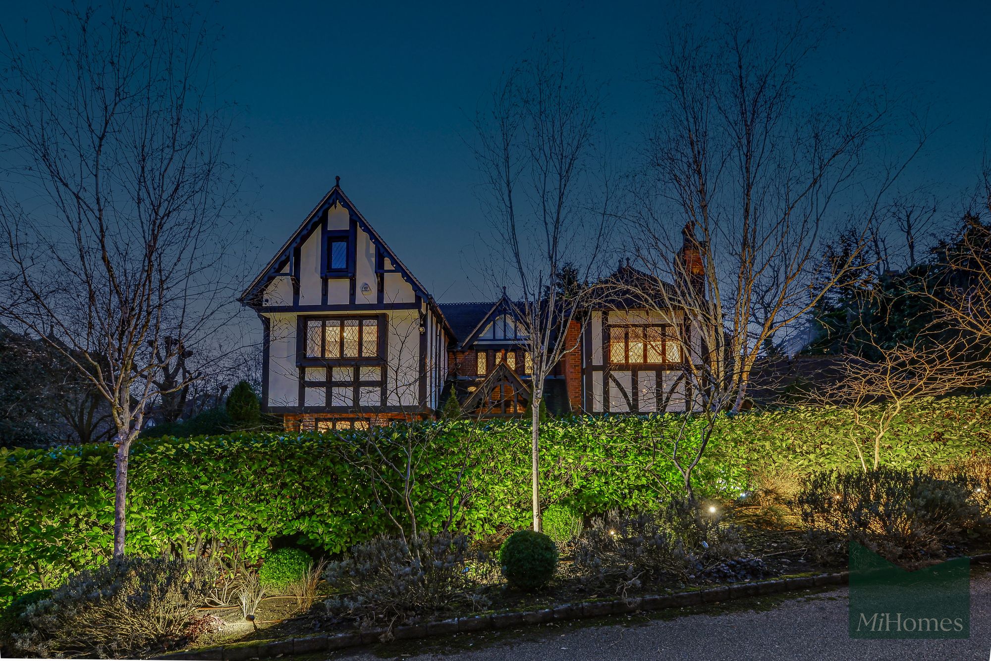 4 bed detached house for sale in Pagitts Grove, Barnet, EN4  - Property Image 52