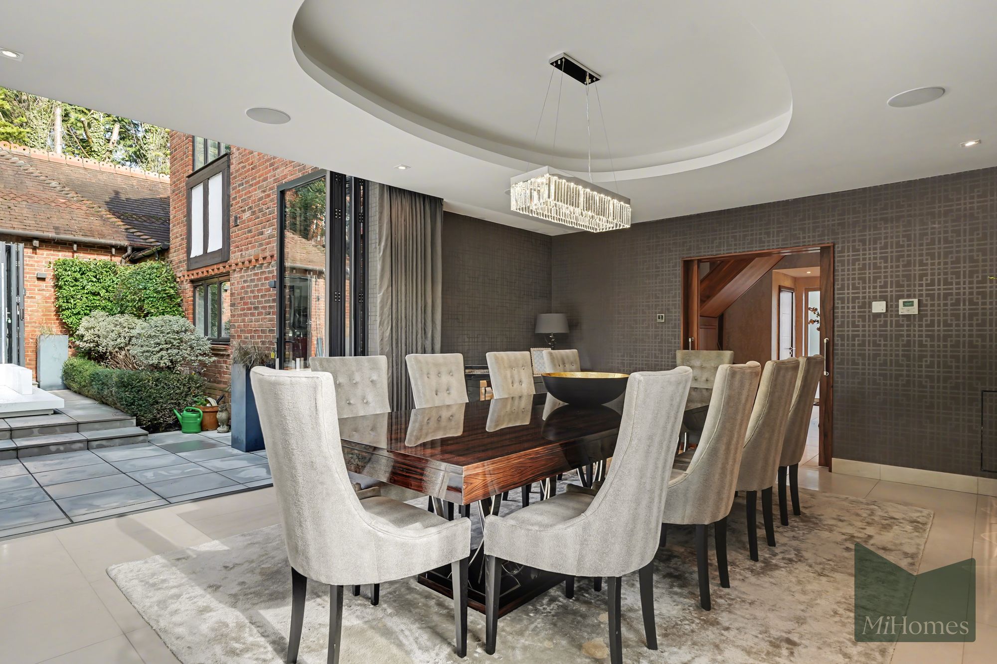 4 bed detached house for sale in Pagitts Grove, Barnet, EN4  - Property Image 11