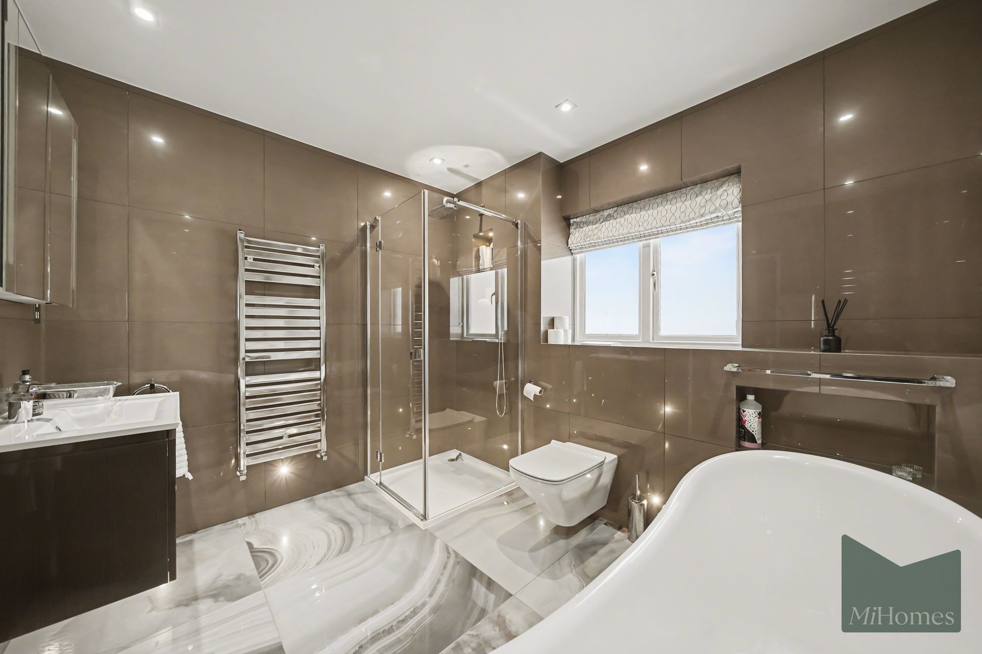4 bed detached house for sale in Pagitts Grove, Barnet, EN4  - Property Image 35