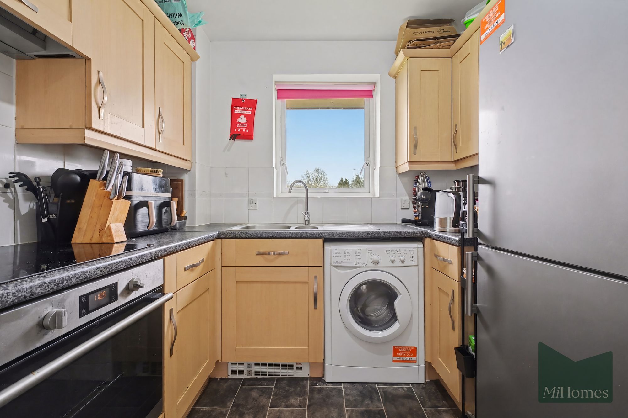 2 bed flat for sale in Orton Grove, Enfield, EN1 - Property Image 5