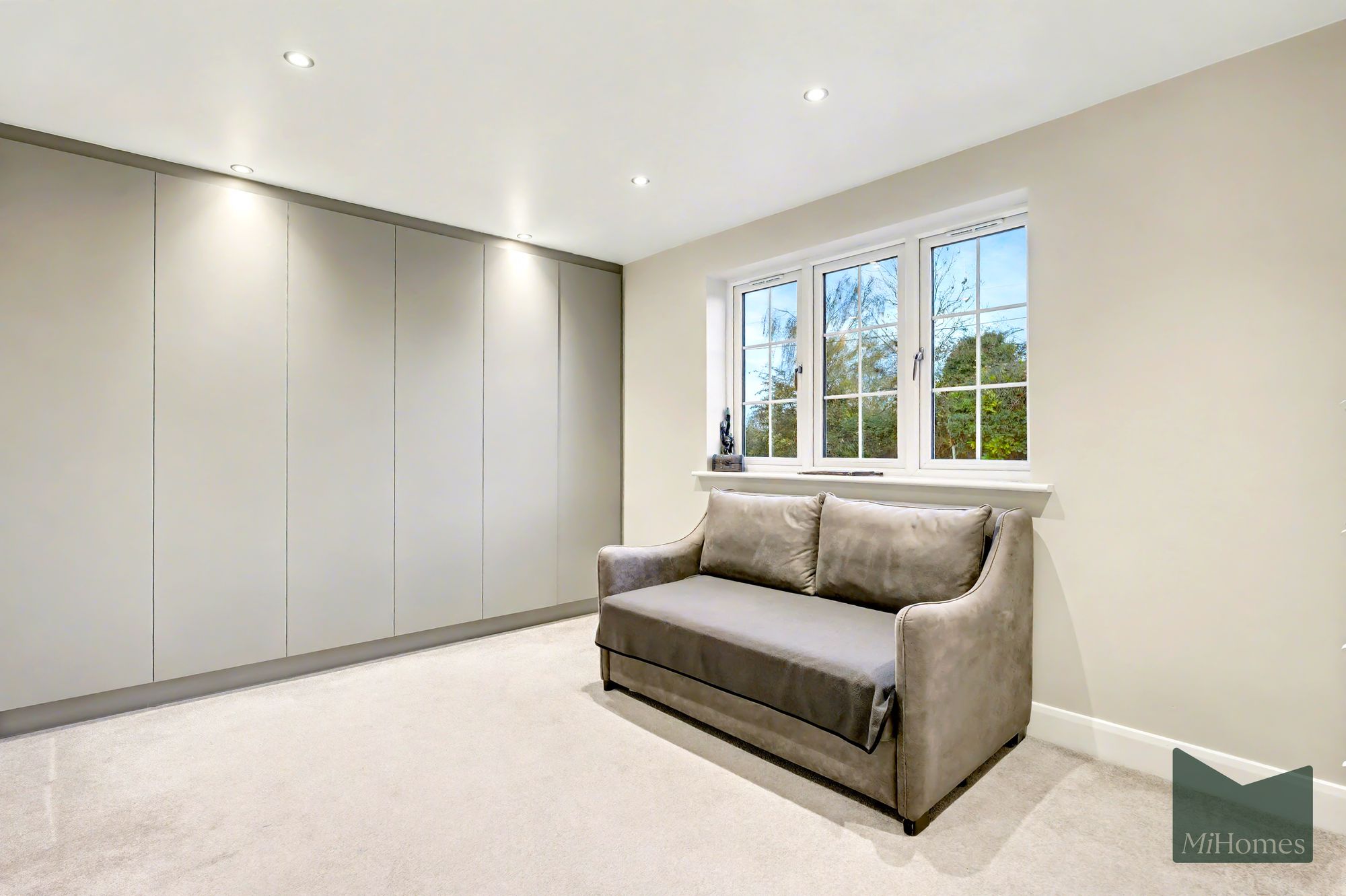 4 bed detached house for sale in Tylers Road, Roydon, CM19 - Property Image 27