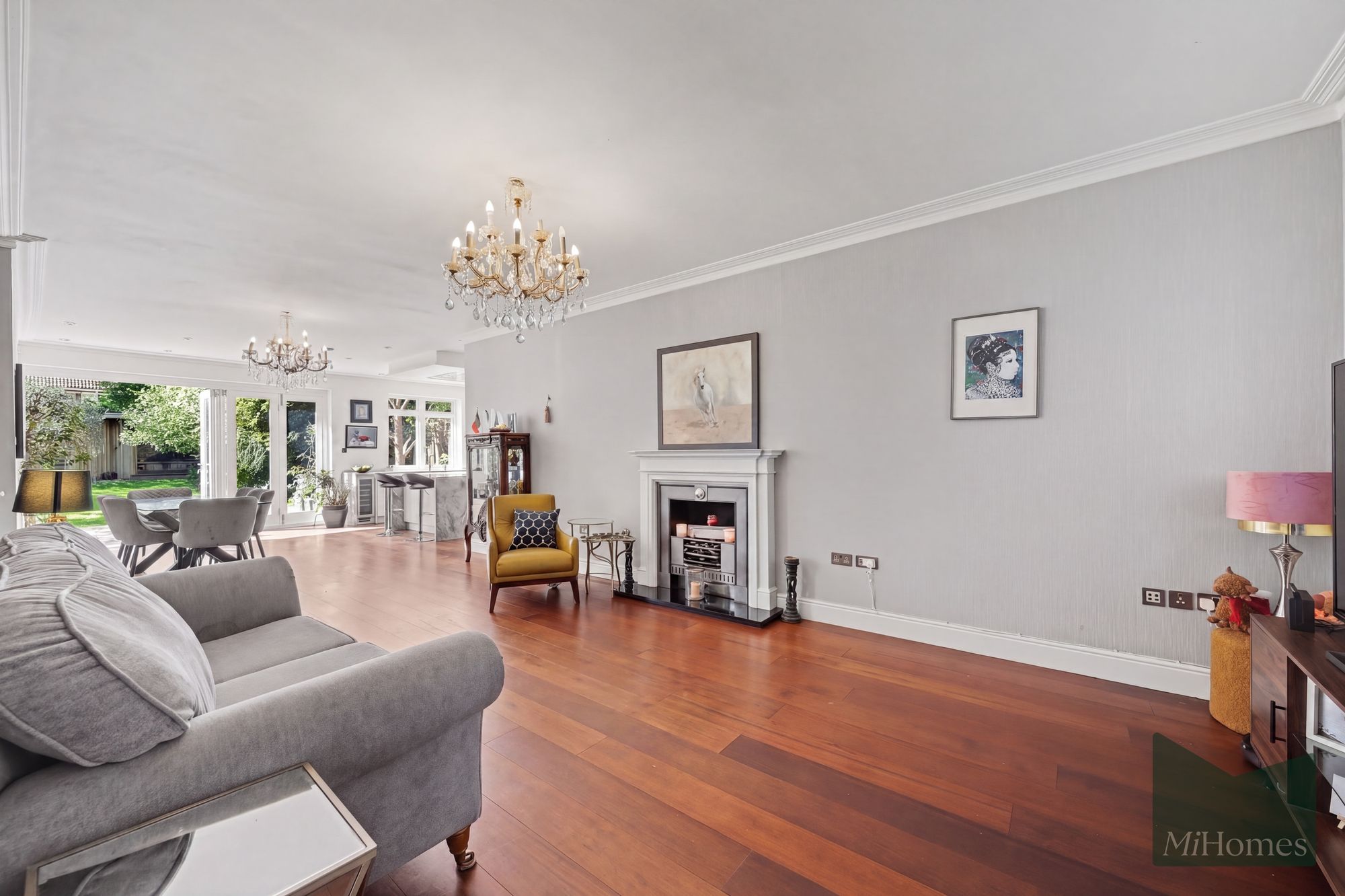4 bed detached house for sale in Bourne Avenue, London, N14  - Property Image 10