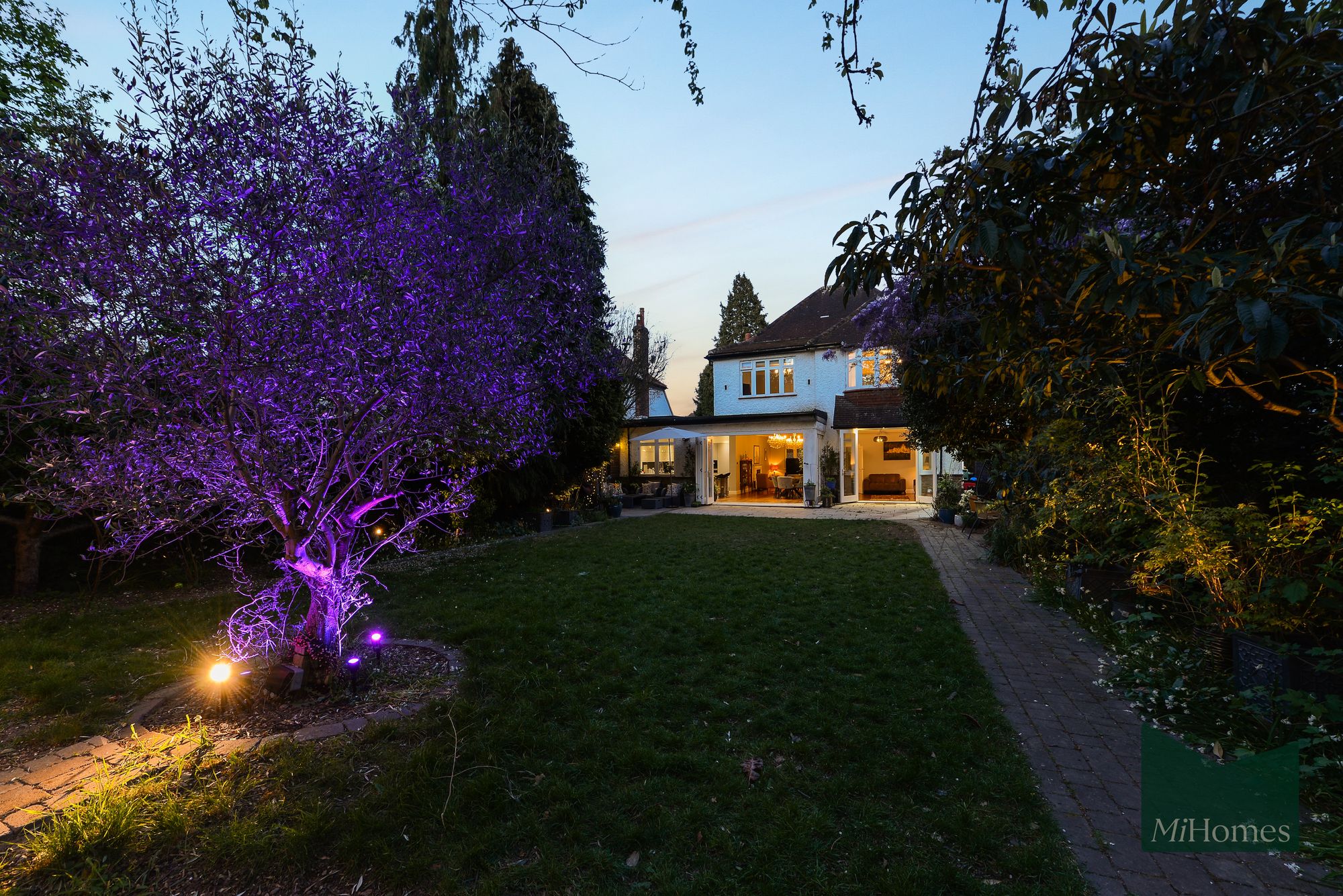 4 bed detached house for sale in Bourne Avenue, London, N14  - Property Image 23