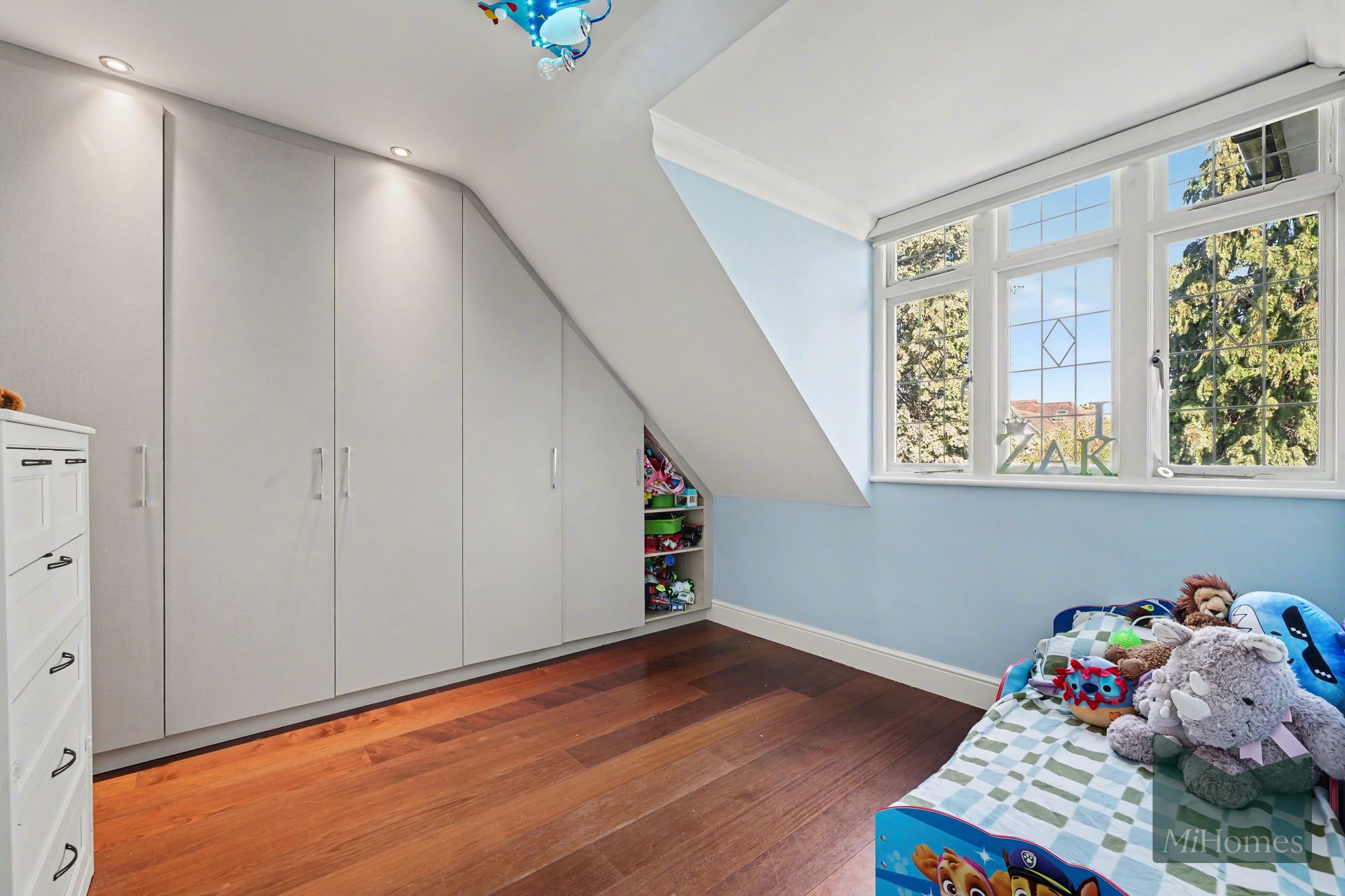 4 bed detached house for sale in Bourne Avenue, London, N14  - Property Image 33