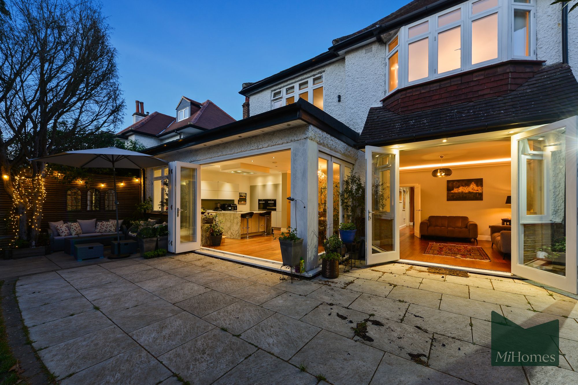 4 bed detached house for sale in Bourne Avenue, London, N14  - Property Image 25