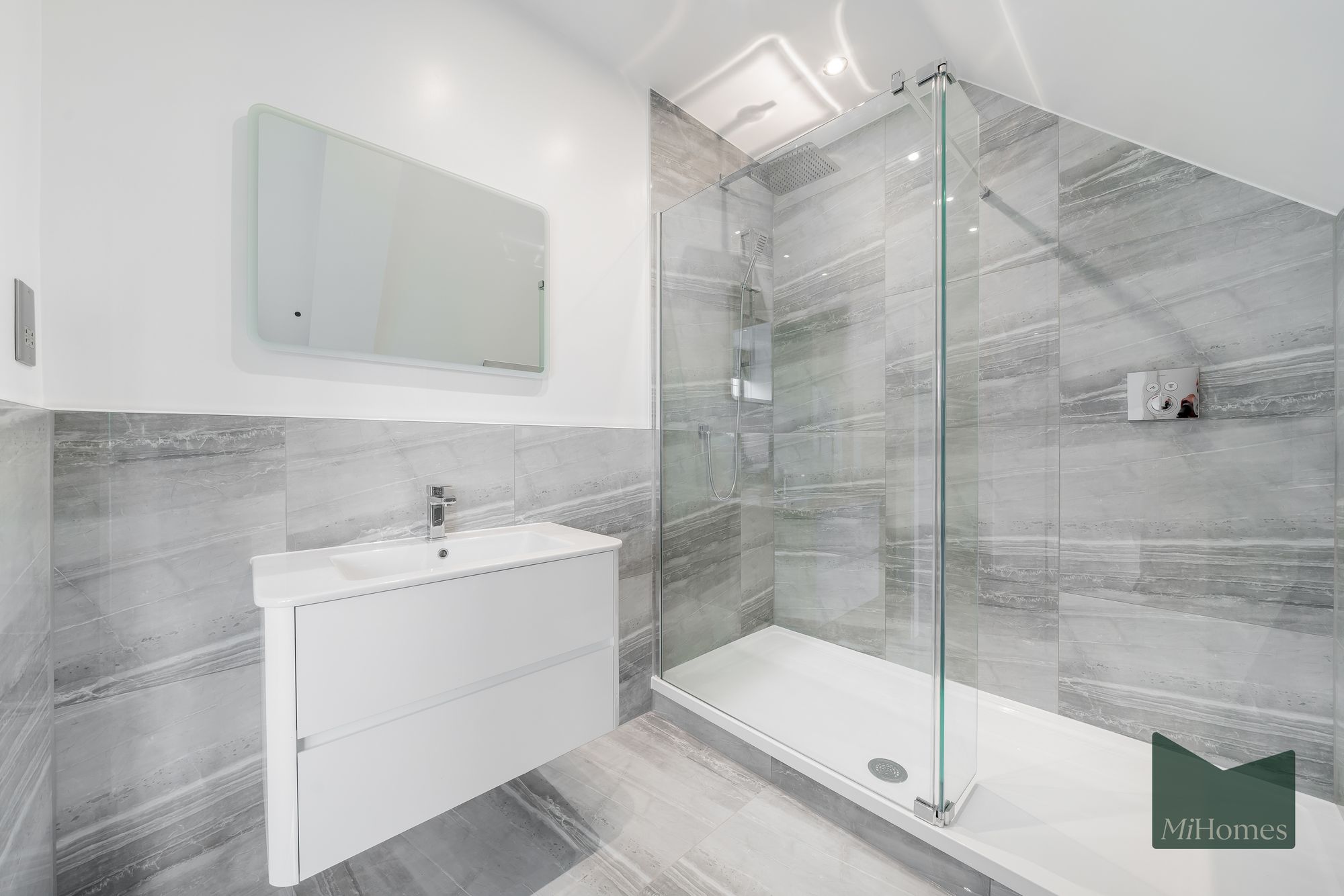 2 bed flat for sale in Cockfosters Road, Buckley Court, EN4 - Property Image 13