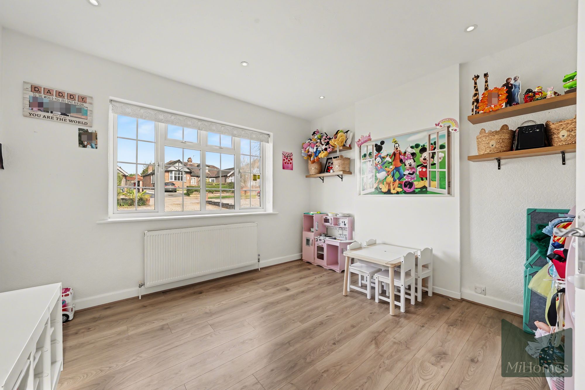 3 bed semi-detached house for sale in Billy Lows Lane, Potters Bar, EN6 - Property Image 7