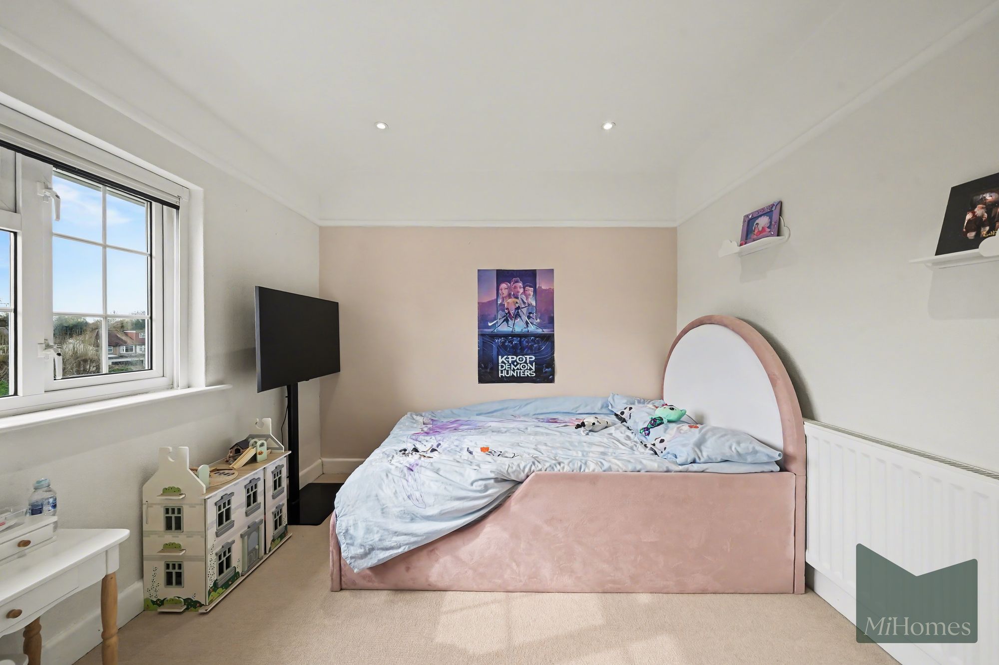 3 bed semi-detached house for sale in Billy Lows Lane, Potters Bar, EN6 - Property Image 28