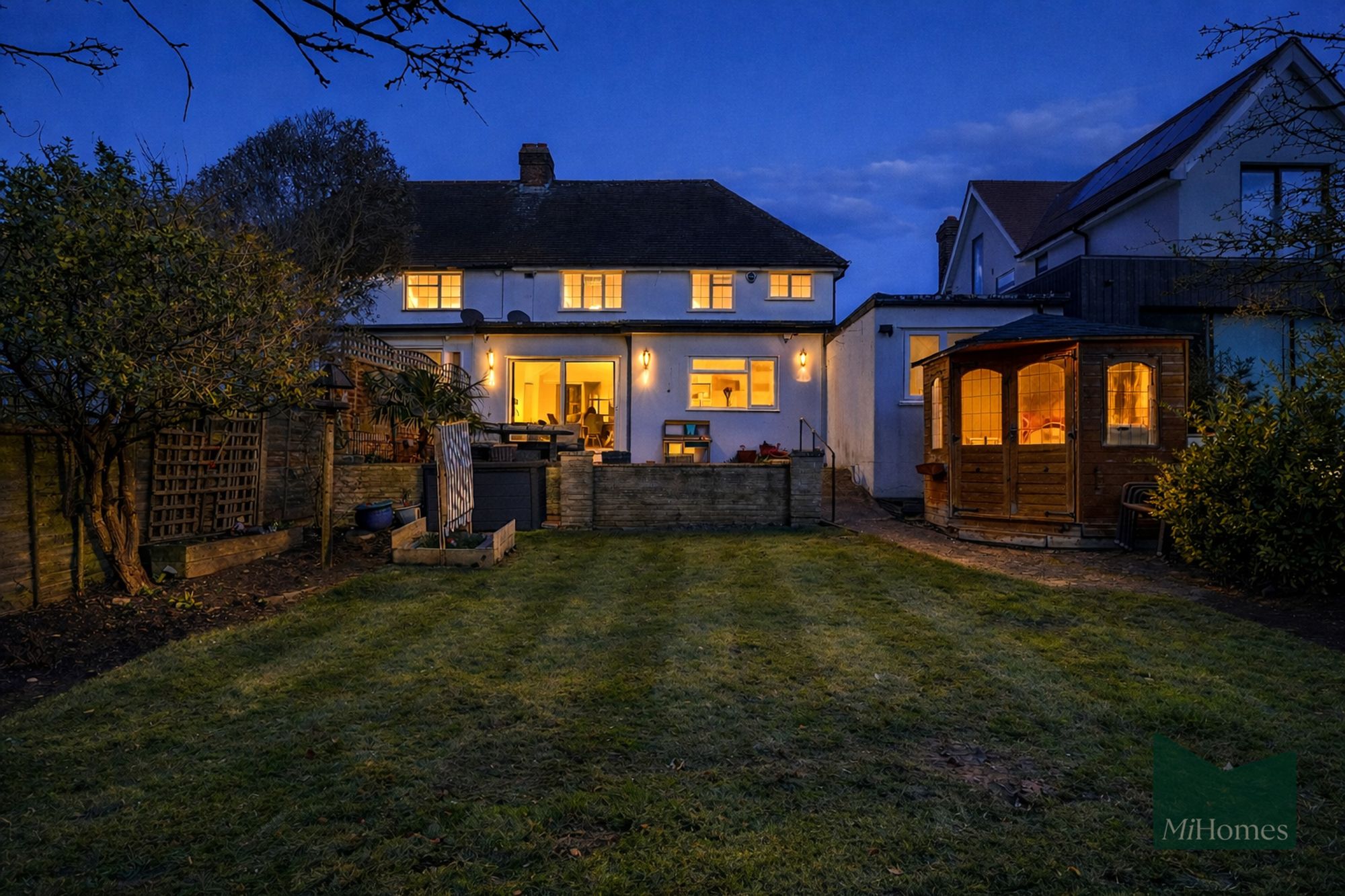 3 bed semi-detached house for sale in Billy Lows Lane, Potters Bar, EN6 - Property Image 14