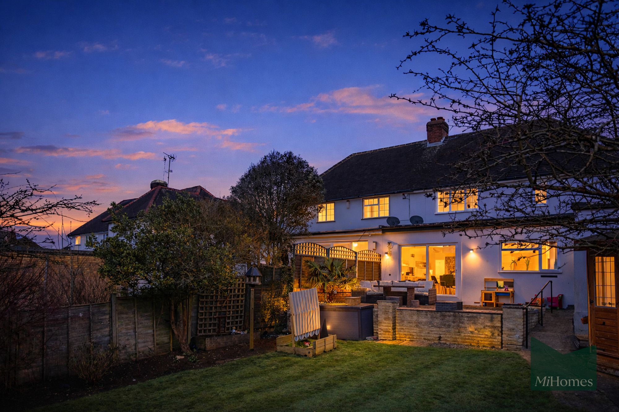 3 bed semi-detached house for sale in Billy Lows Lane, Potters Bar, EN6 - Property Image 18