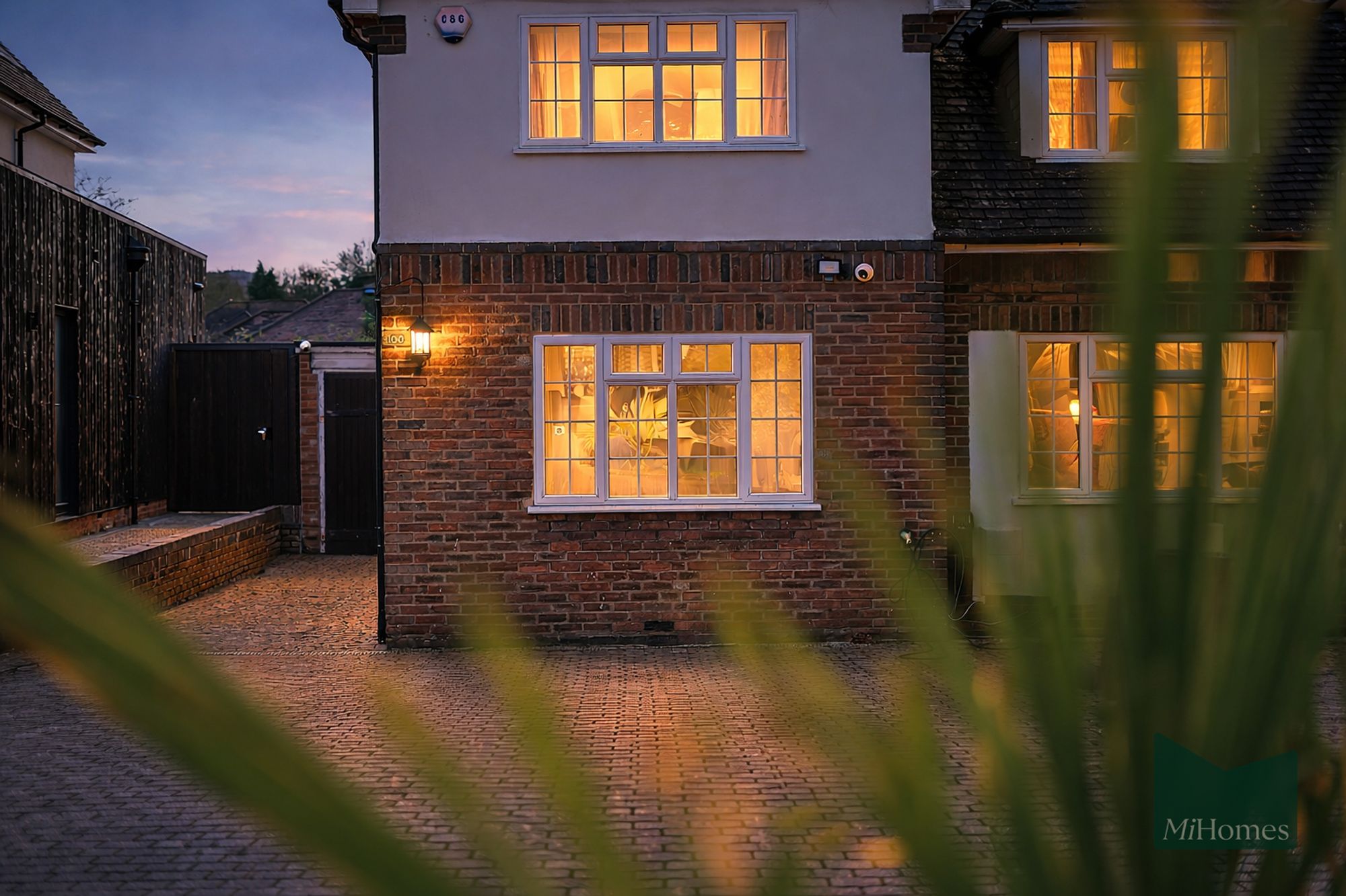 3 bed semi-detached house for sale in Billy Lows Lane, Potters Bar, EN6 - Property Image 36