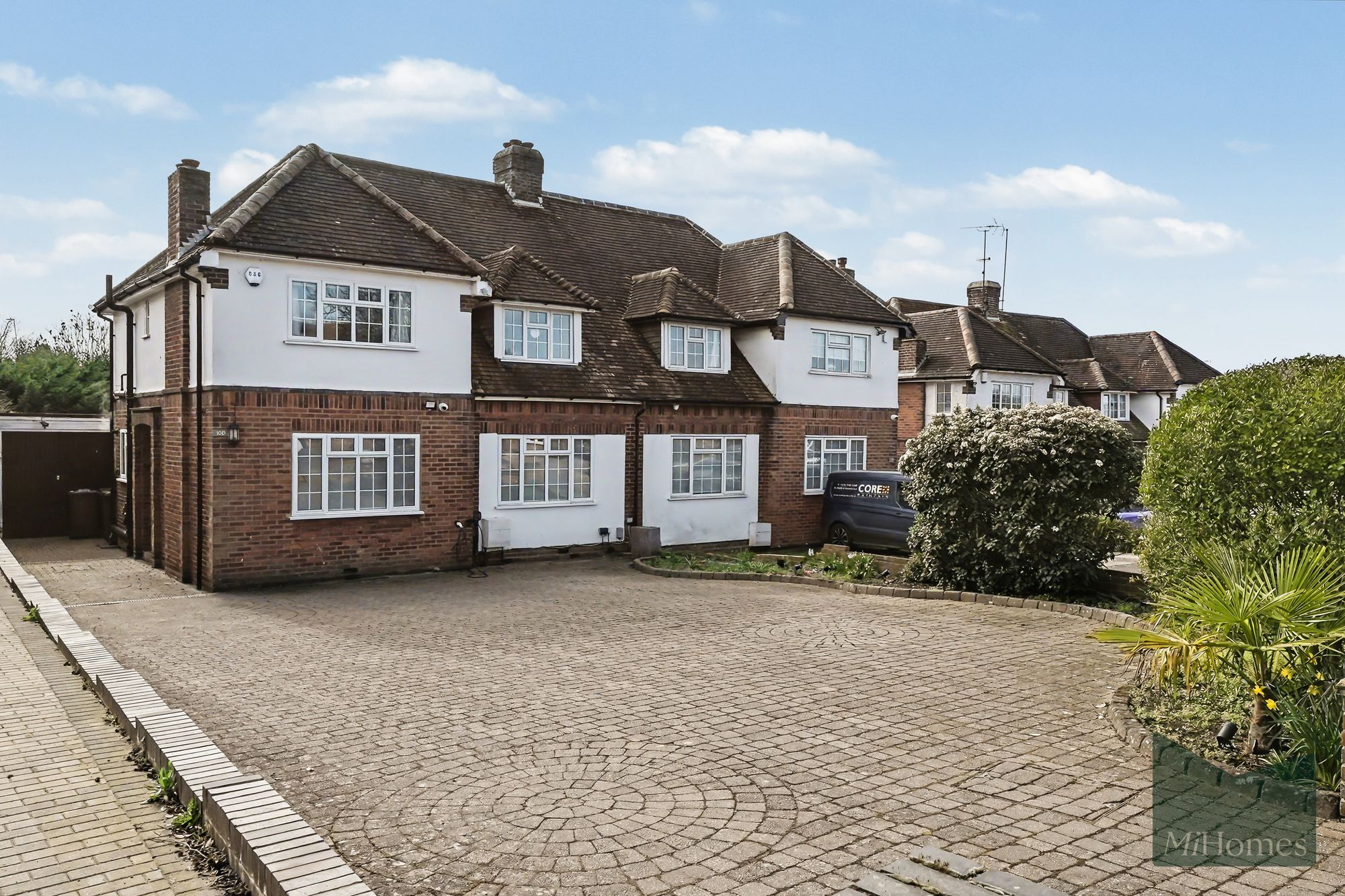 3 bed semi-detached house for sale in Billy Lows Lane, Potters Bar, EN6 - Property Image 35