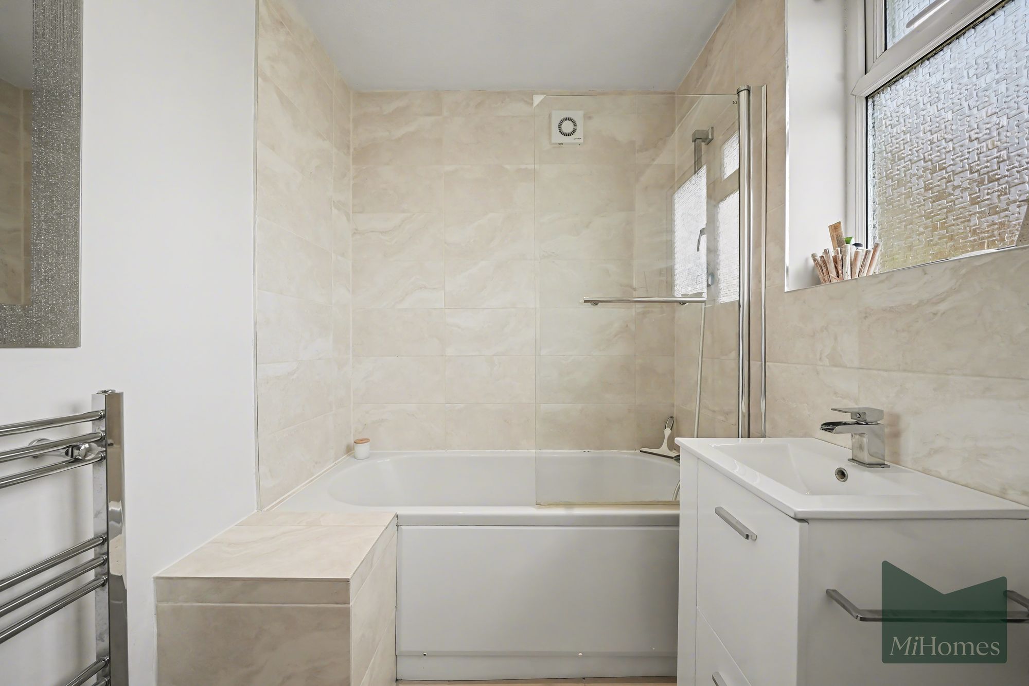 1 bed maisonette for sale in Highview Close, Potters Bar, EN6 - Property Image 11
