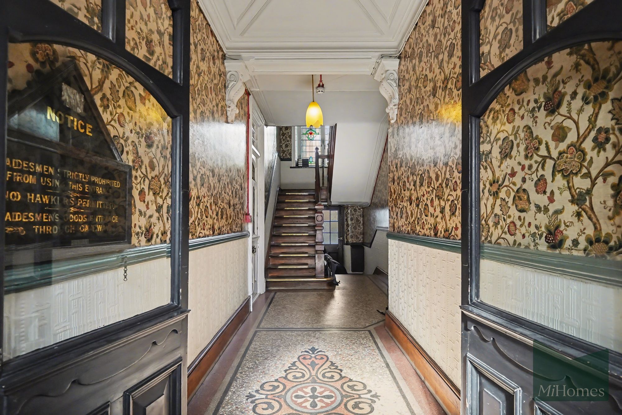 2 bed flat for sale in Highgate High Street, Parkview Mansions Highgate High Street, N6 - Property Image 24