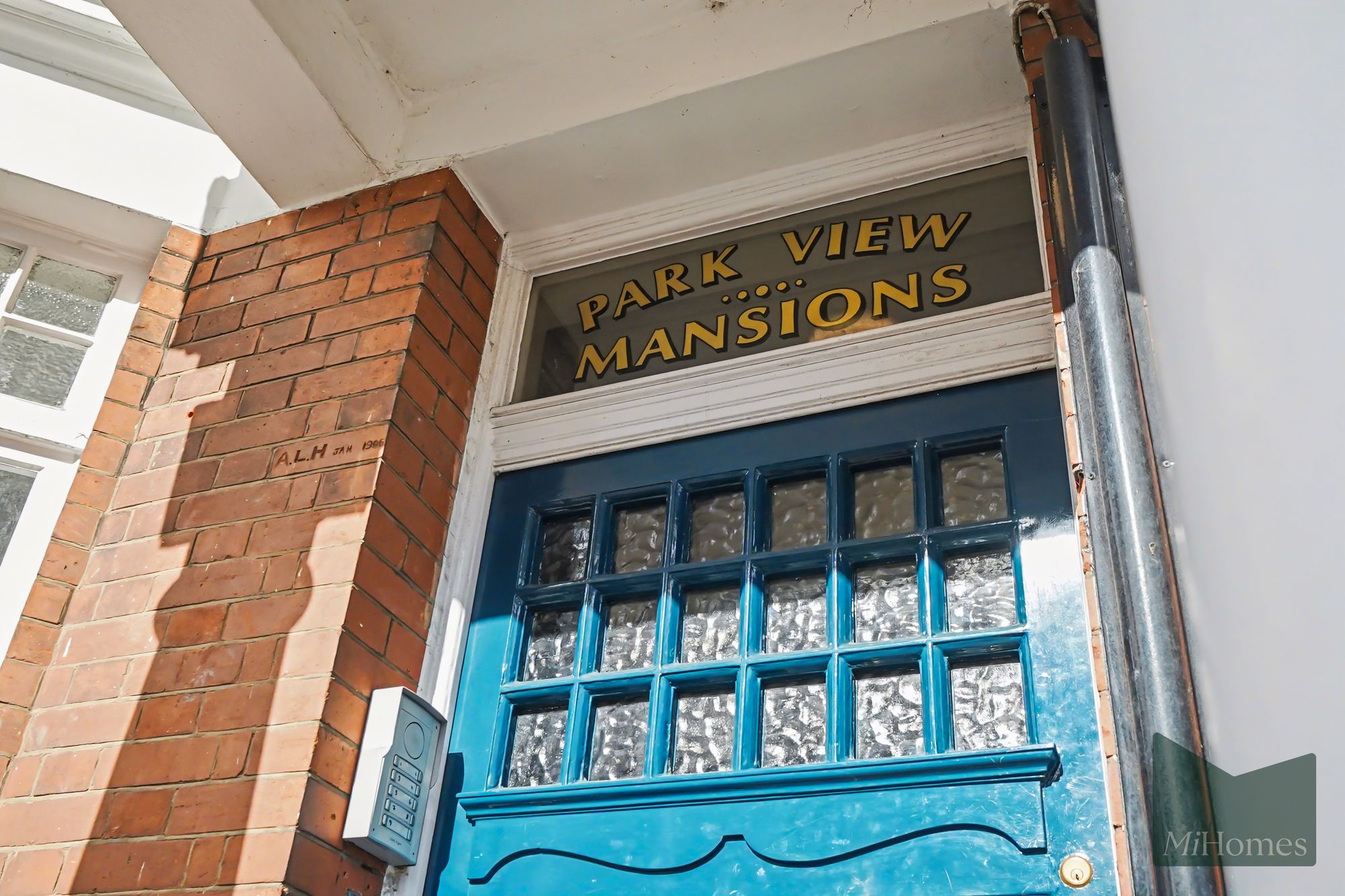 2 bed flat for sale in Highgate High Street, Parkview Mansions Highgate High Street, N6 - Property Image 23