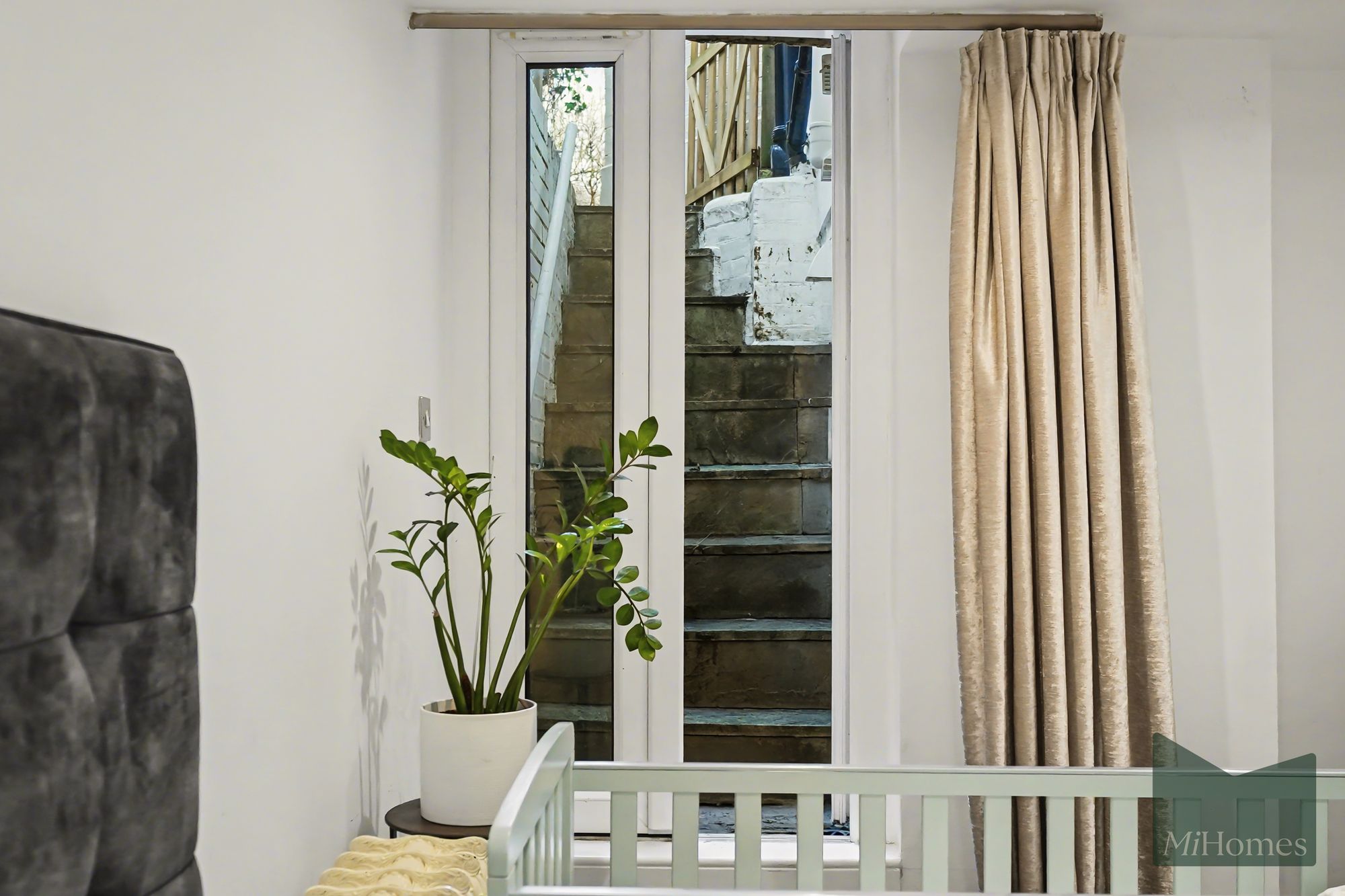 2 bed flat for sale in Highgate High Street, Parkview Mansions Highgate High Street, N6 - Property Image 13