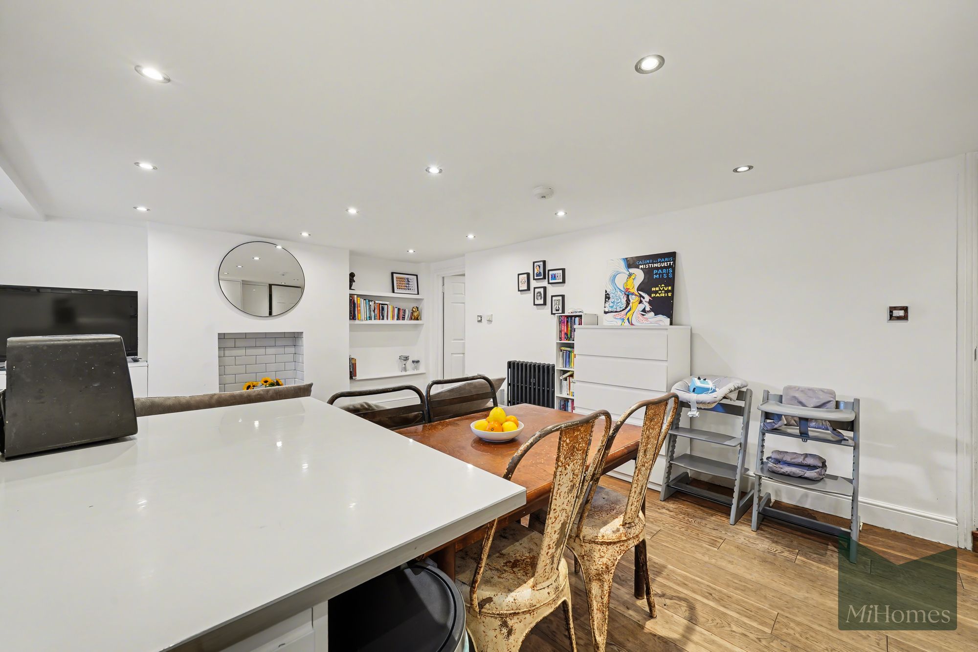 2 bed flat for sale in Highgate High Street, Parkview Mansions Highgate High Street, N6 - Property Image 10