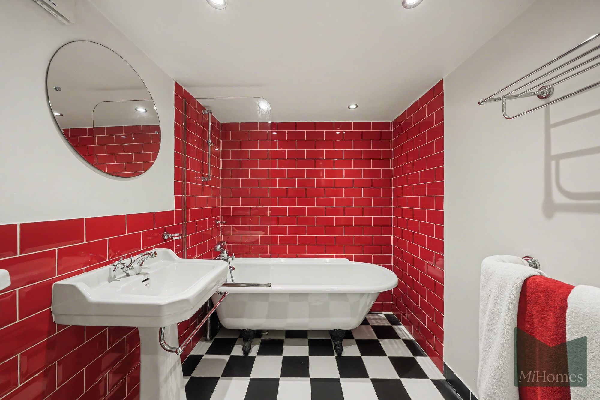 2 bed flat for sale in Highgate High Street, Parkview Mansions Highgate High Street, N6 - Property Image 16