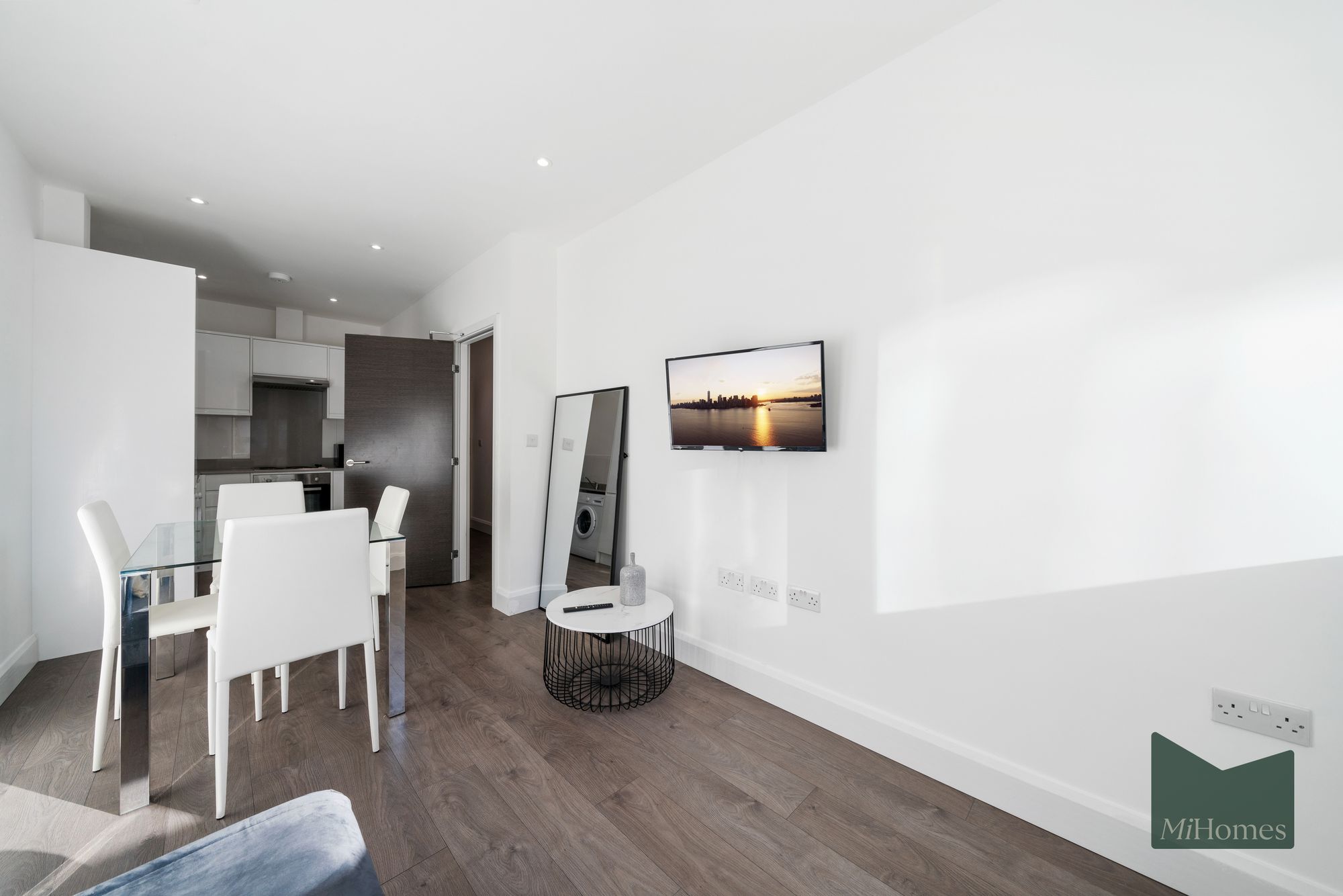 1 bed flat to rent in High Street, Key Point, EN6 - Property Image 6