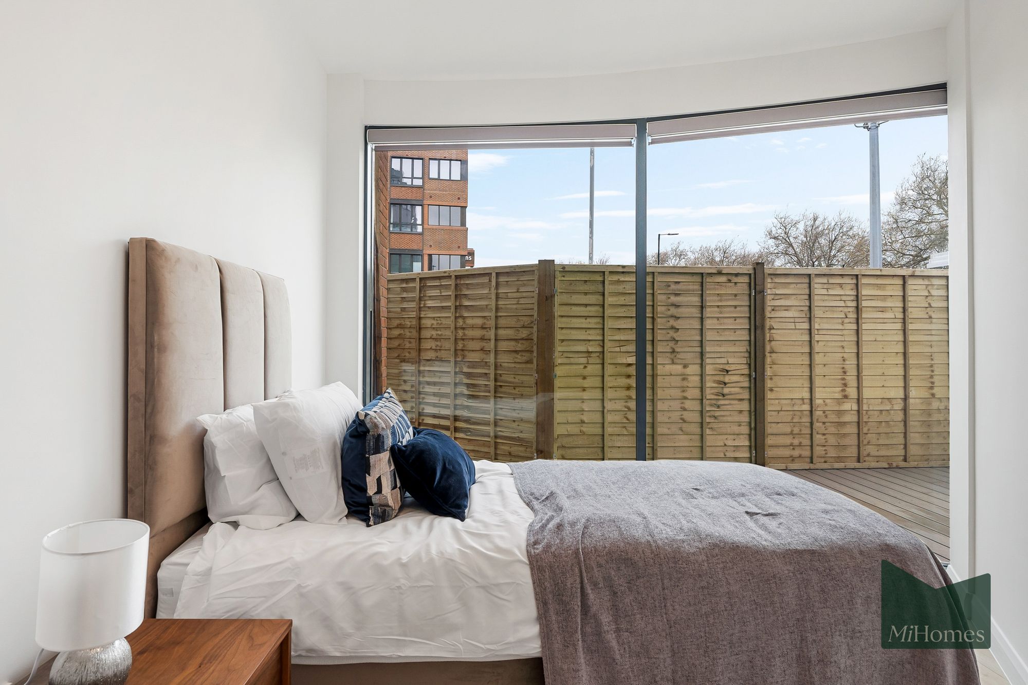 1 bed flat to rent in Bath Road, Chesterfield House, SL1  - Property Image 24