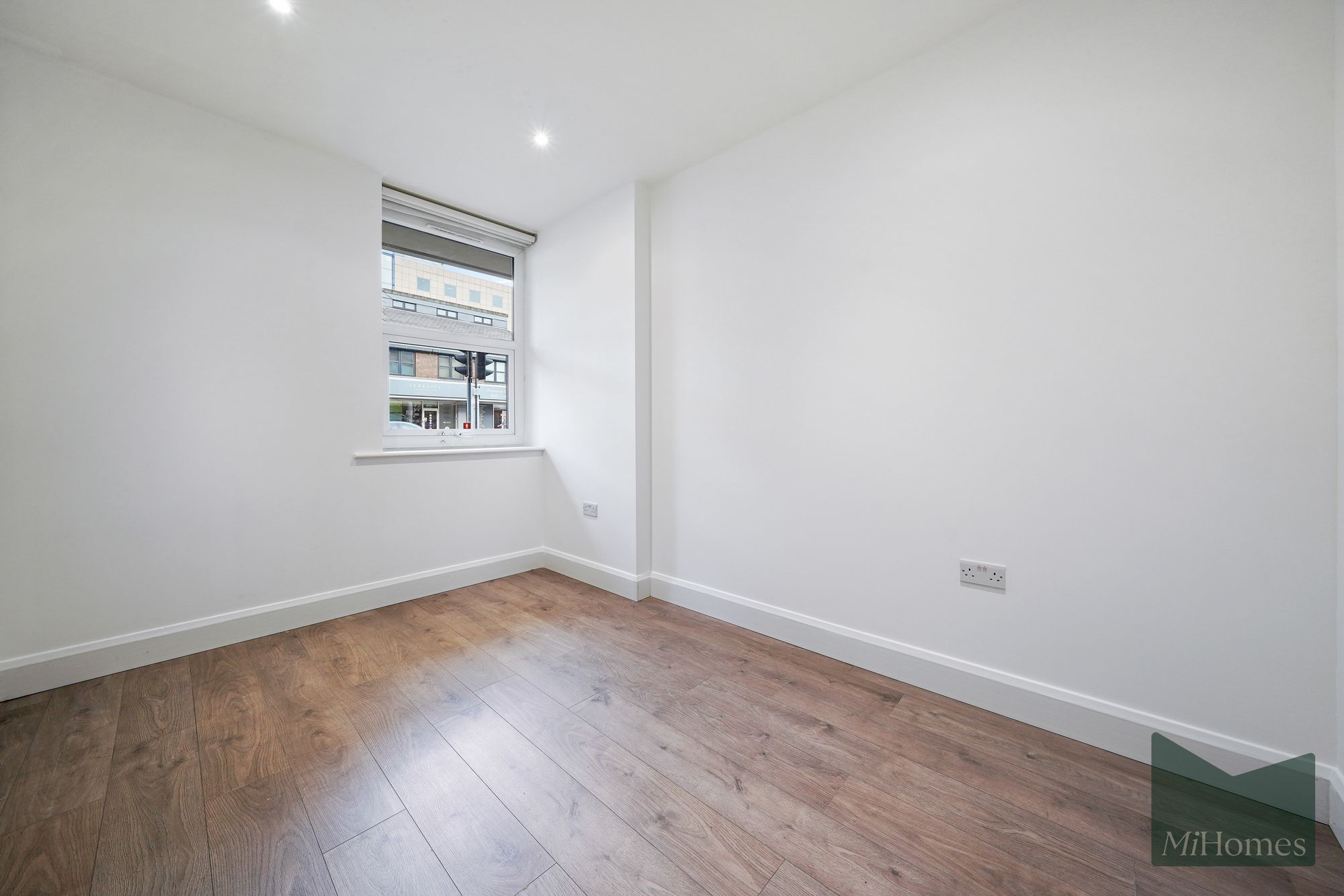 2 bed flat to rent in High Street, Key Point, EN6  - Property Image 9