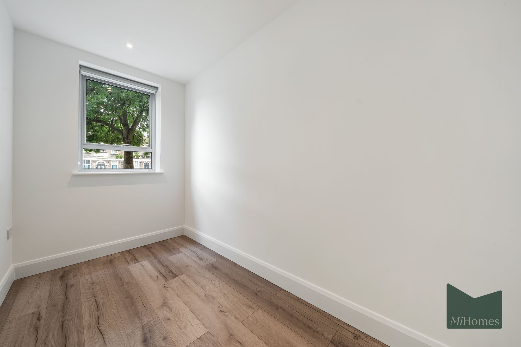 2 bed flat to rent in Newport Road, Link House Newport Road, UB4 - Property Image 8