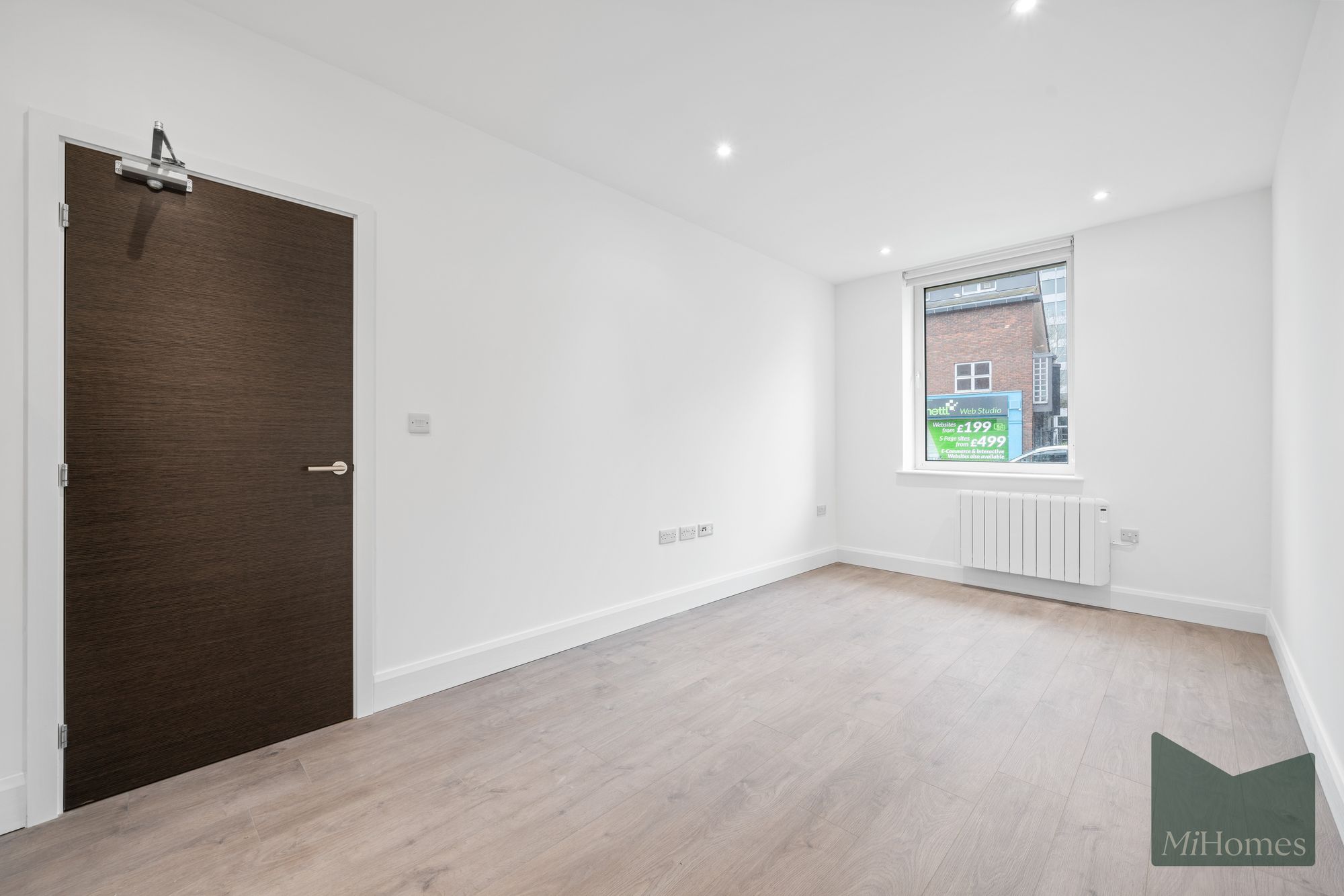 1 bed flat to rent in High Street, Potters Bar, EN6  - Property Image 11