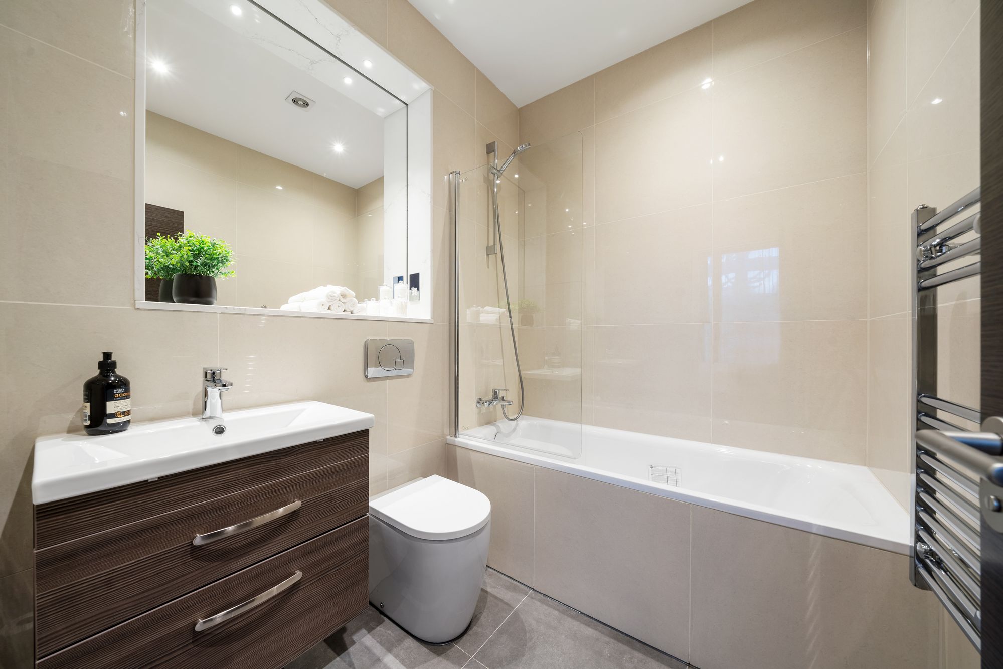 1 bed flat to rent in Bath Road, Slough, SL1  - Property Image 4