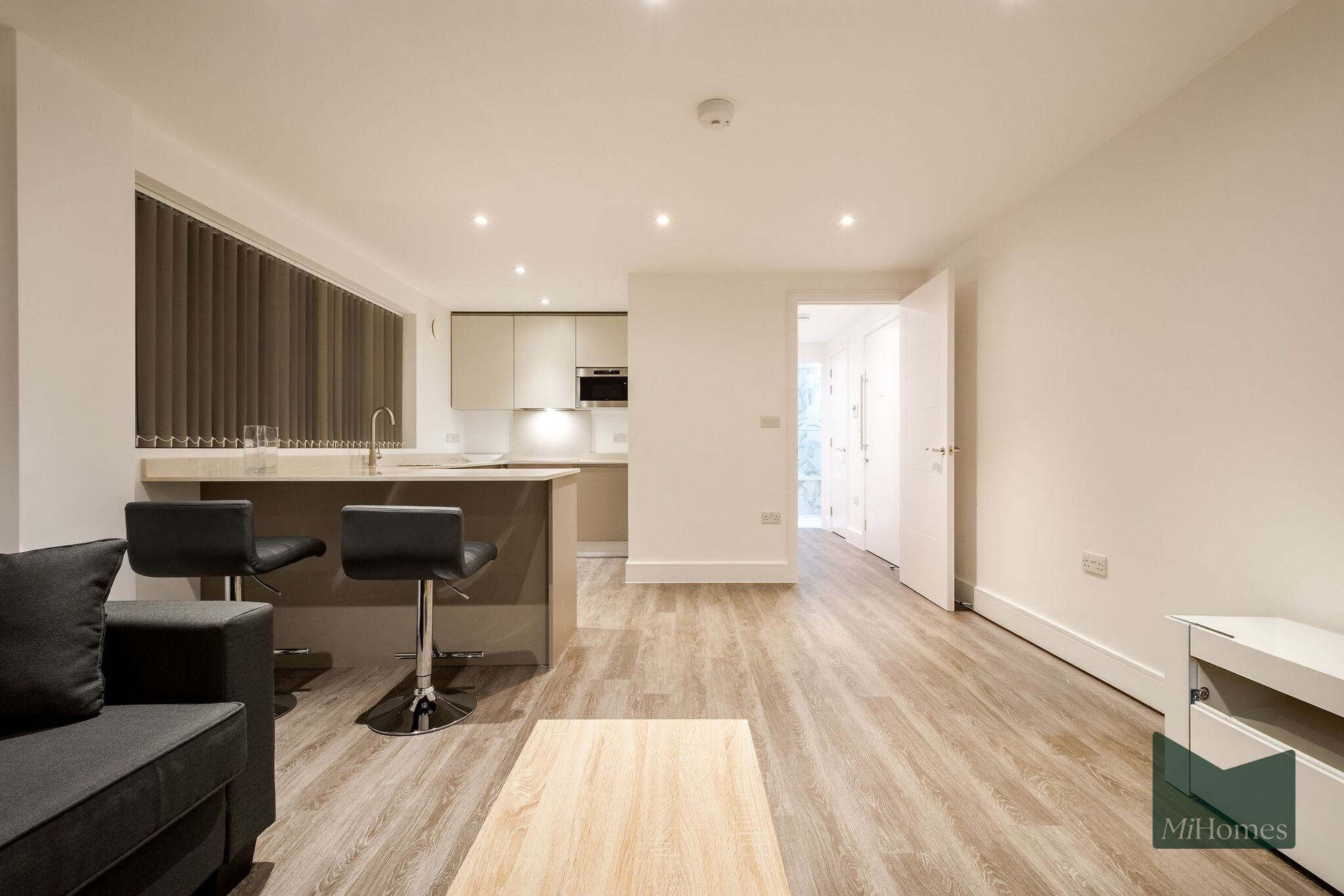 1 bed flat to rent in London Road, Enfield, EN2  - Property Image 2
