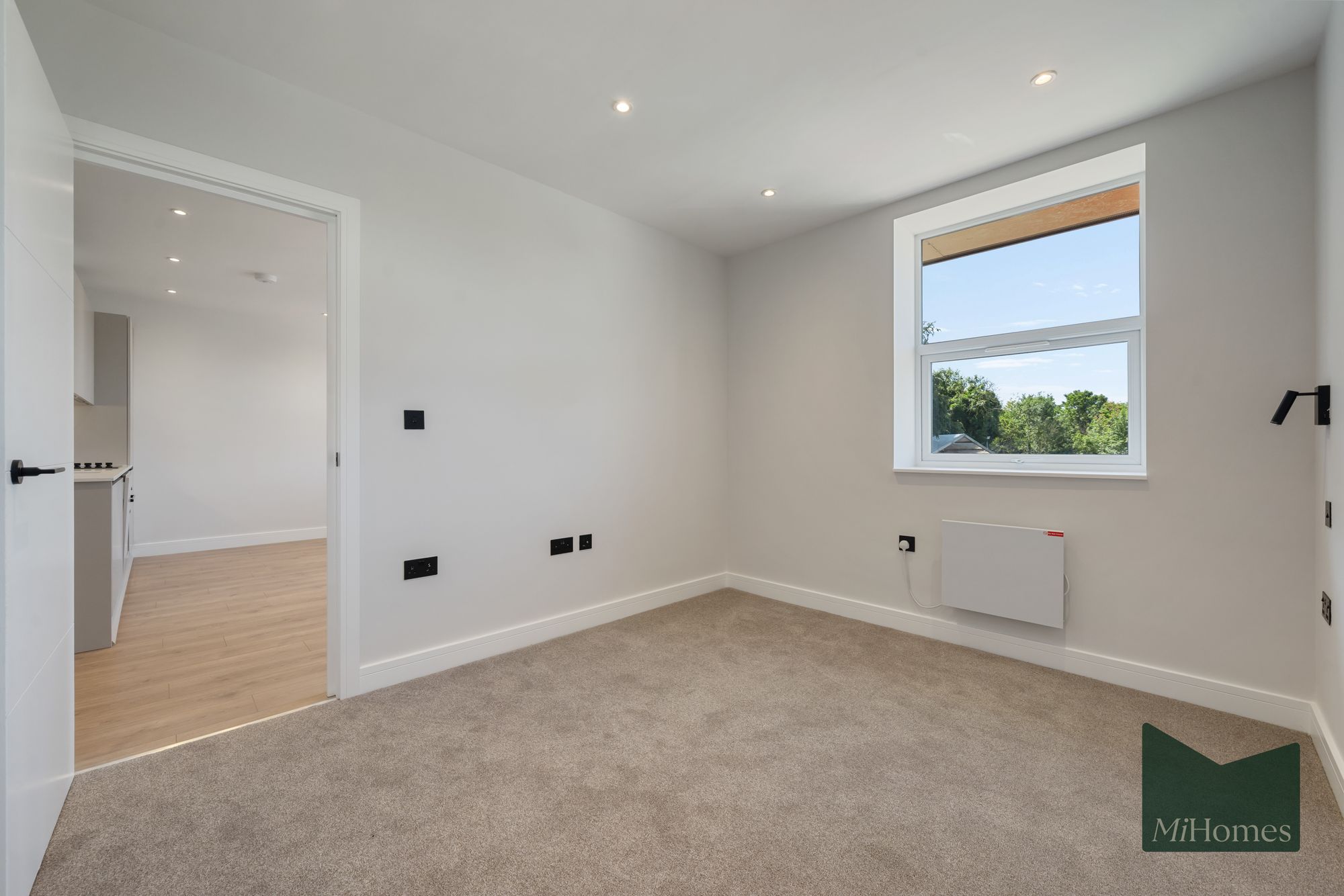 2 bed flat to rent in Lawn Lane, Hemel Hempstead, HP3 - Property Image 8