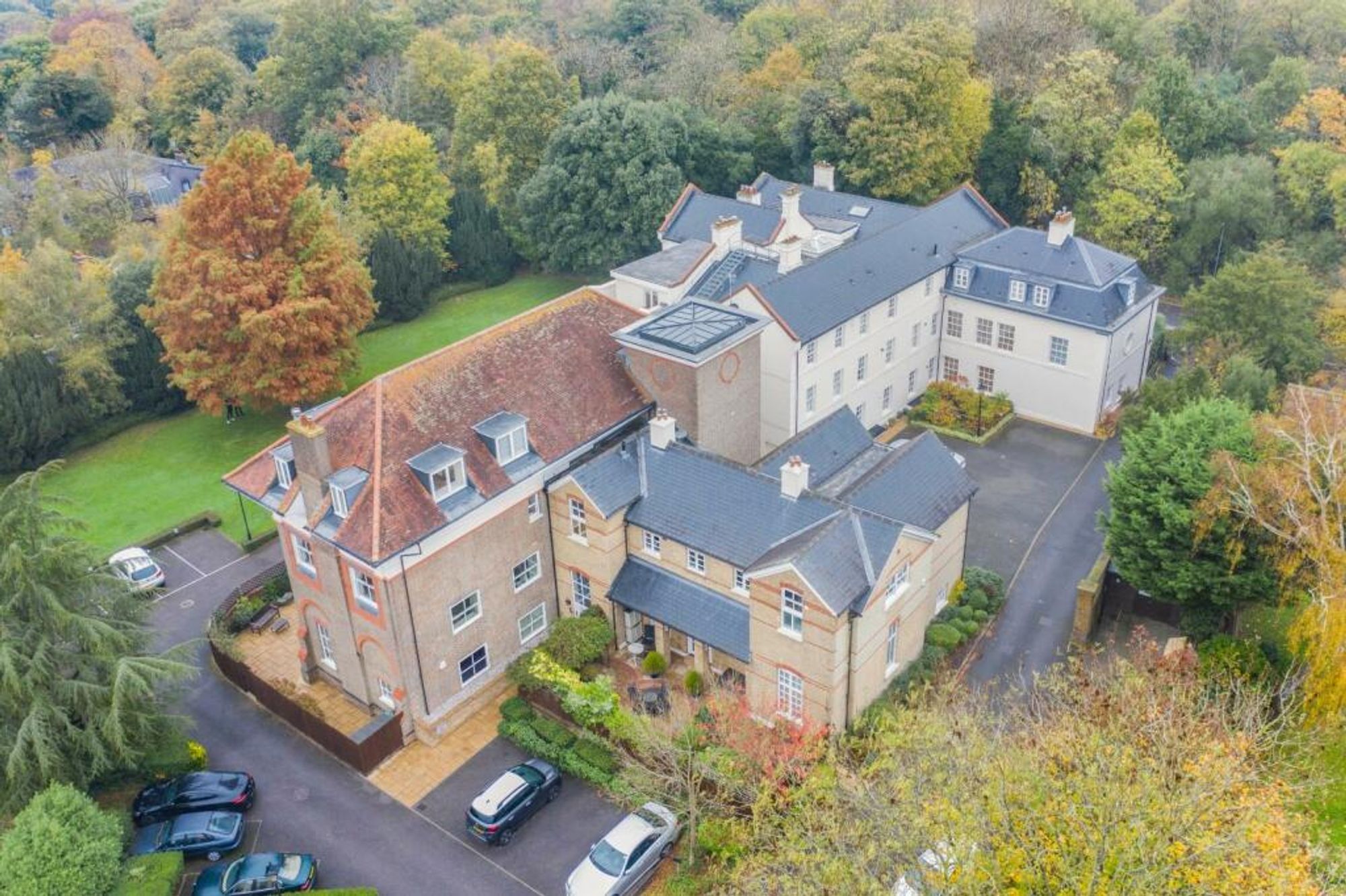 2 bed penthouse to rent in Games Road, Barnet, EN4  - Property Image 19