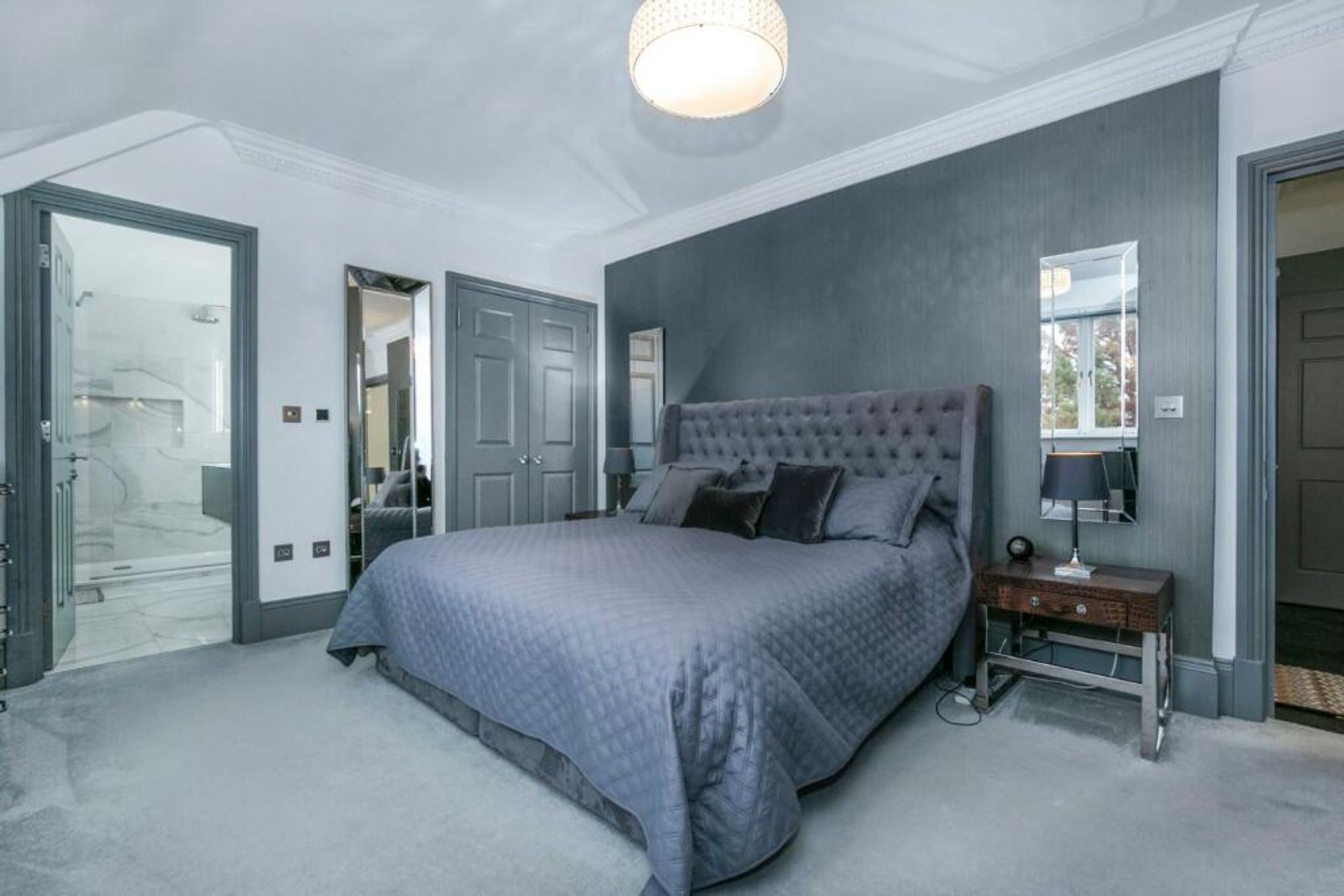 2 bed penthouse to rent in Games Road, Barnet, EN4  - Property Image 4