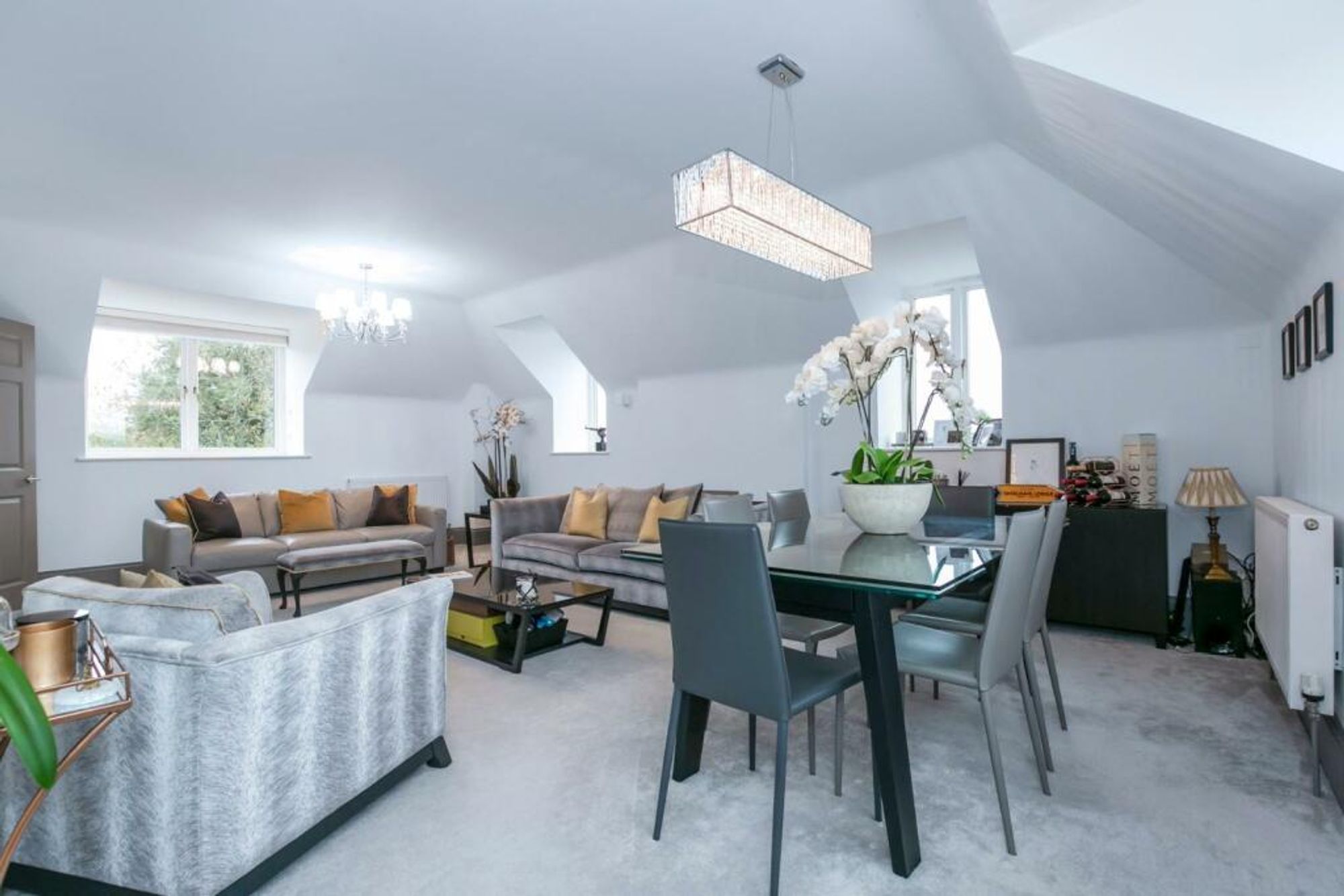 2 bed penthouse to rent in Games Road, Barnet, EN4  - Property Image 6