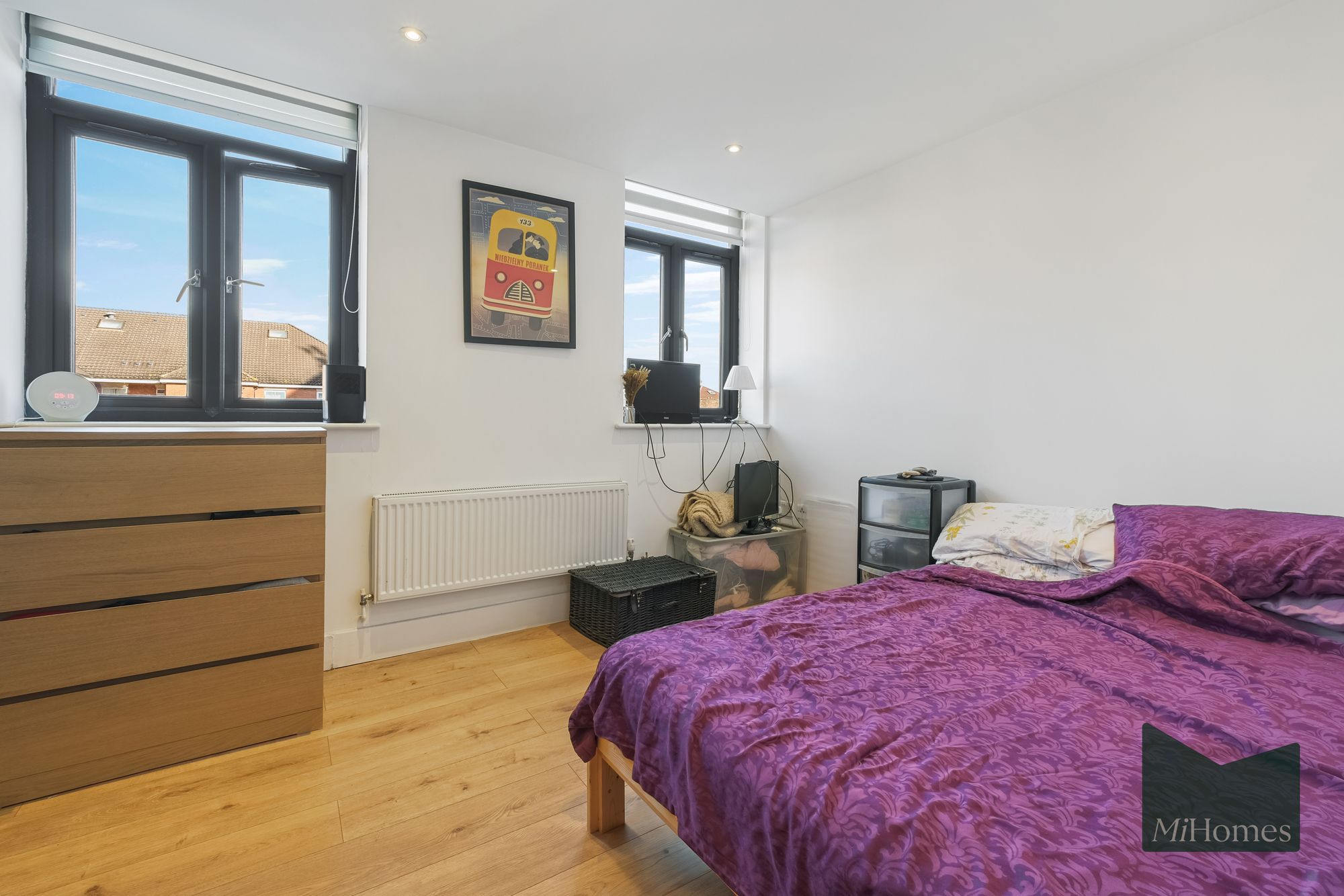 1 bed flat to rent in Lea Bridge Road, London, E10  - Property Image 2