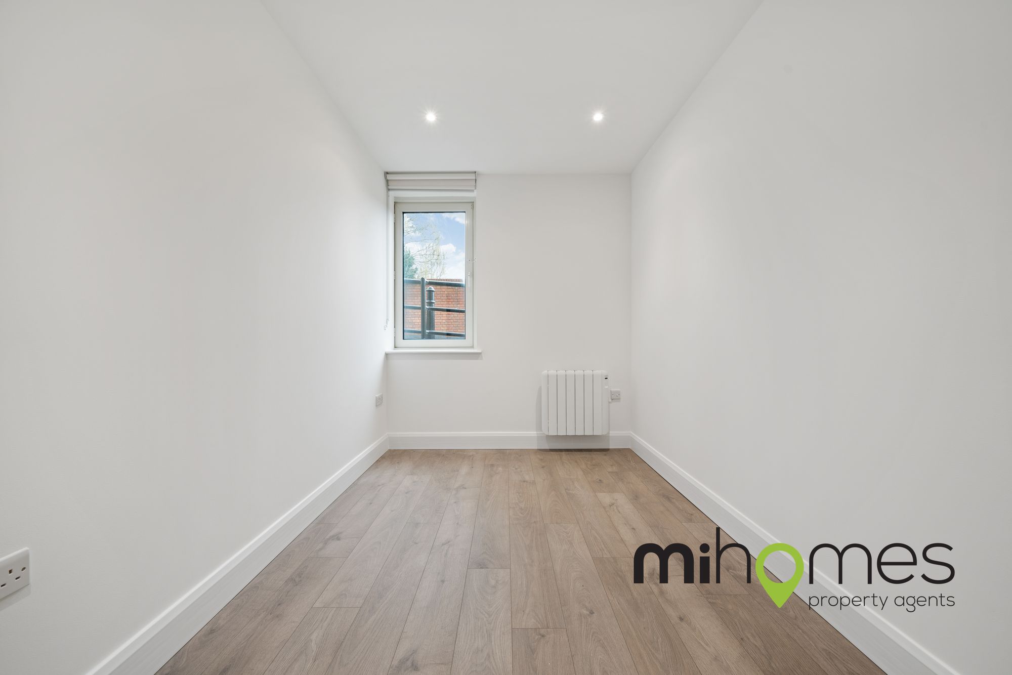 2 bed flat to rent in High Street, Key Point, EN6  - Property Image 7