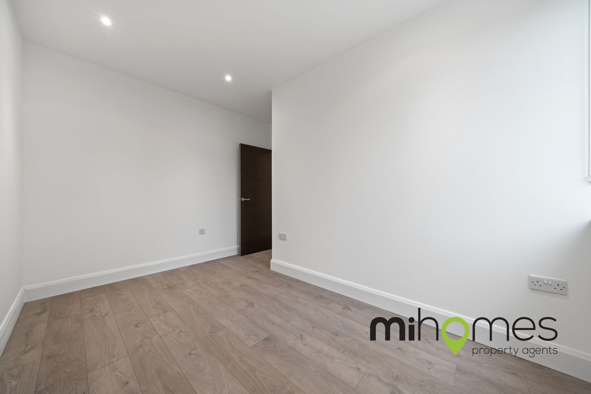 2 bed flat to rent in High Street, Key Point, EN6  - Property Image 10