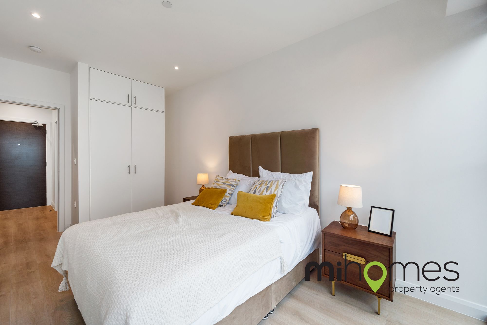 2 bed flat to rent in Bath Road, Slough, SL1 - Property Image 9
