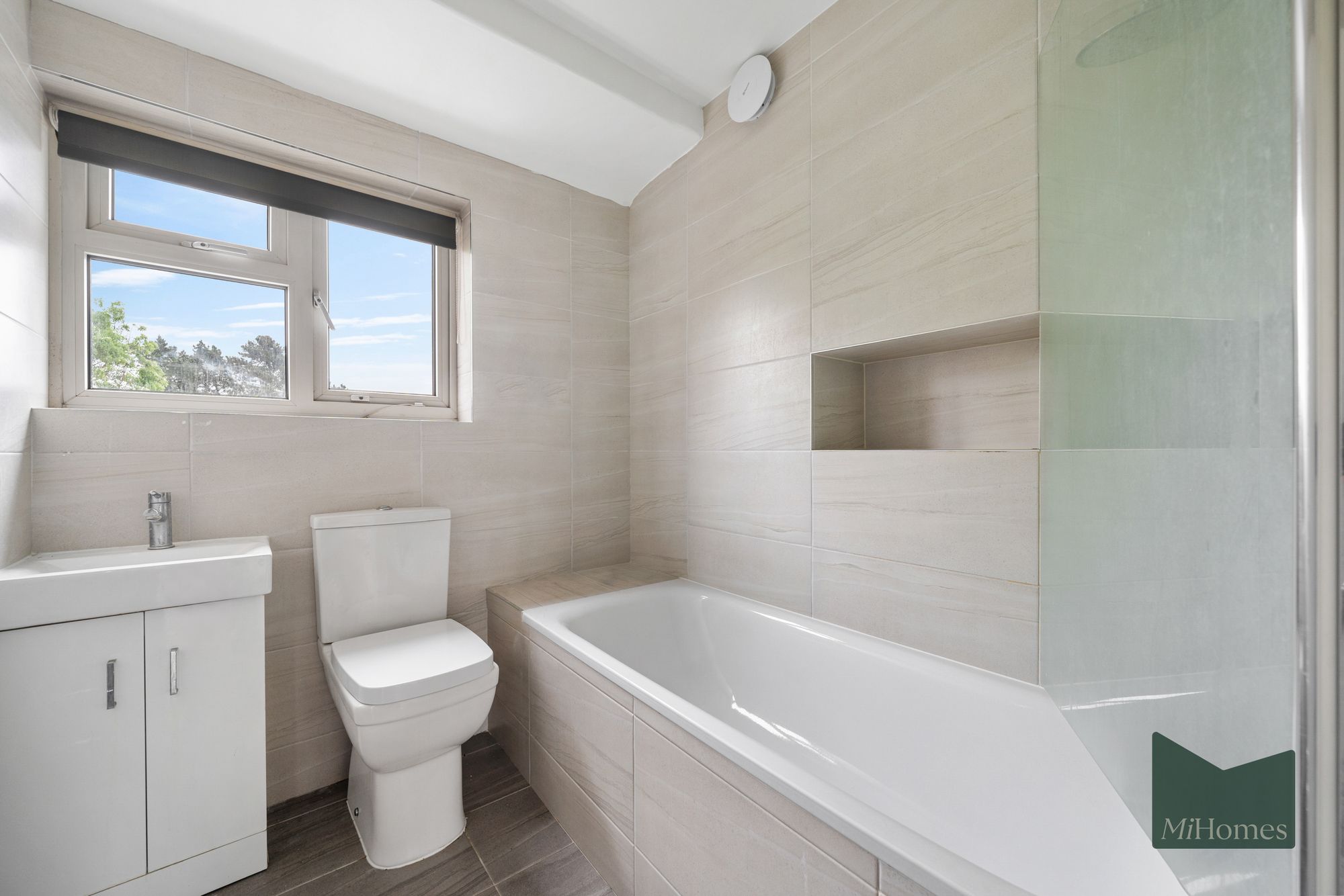 2 bed flat to rent in Queens Avenue, London, N21 - Property Image 10