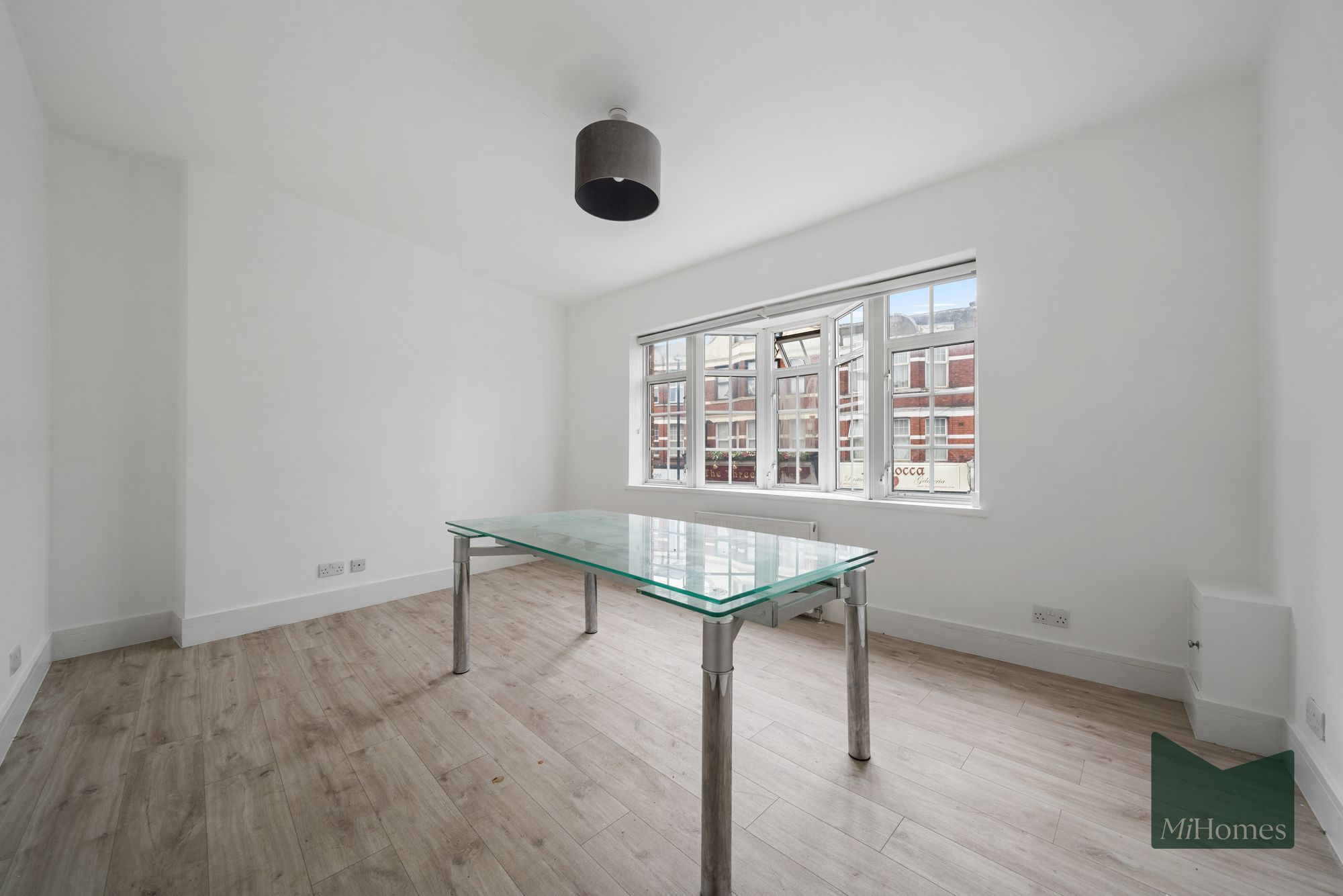 2 bed flat to rent in Queens Avenue, London, N21 - Property Image 4