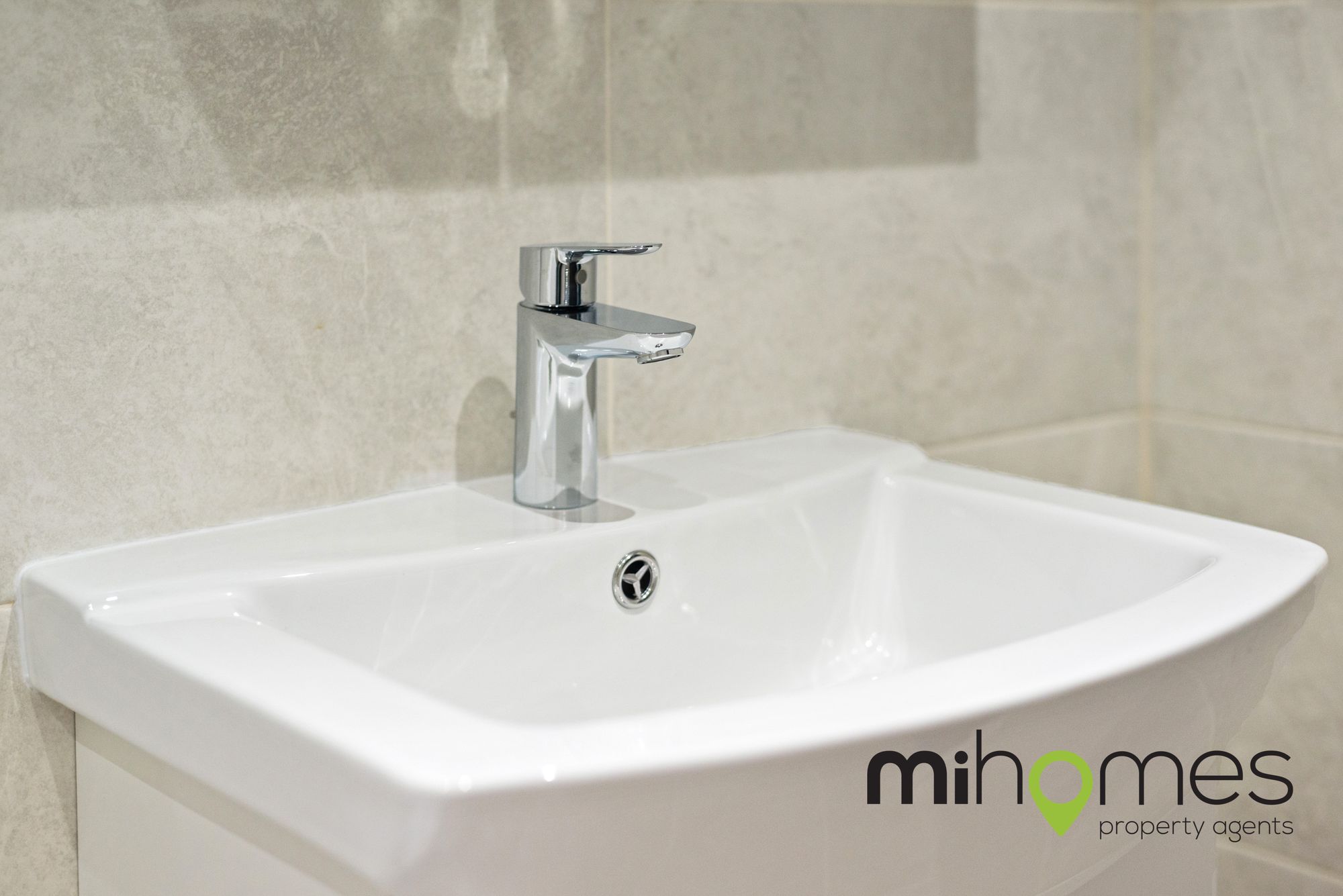 1 bed flat to rent in High Street, Potters Bar, EN6  - Property Image 9