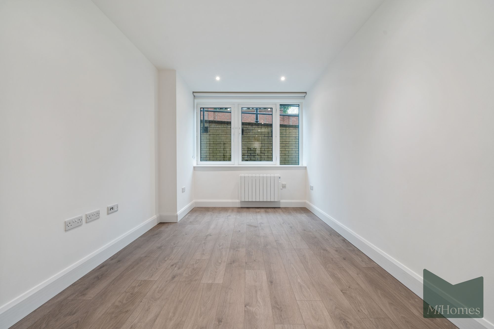 1 bed flat to rent in High Street, Potters Bar, EN6  - Property Image 8