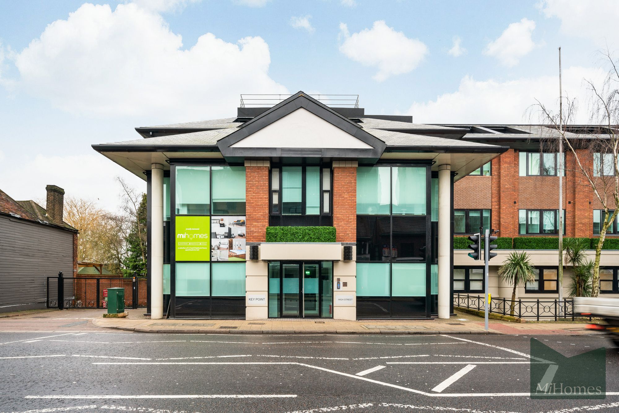 1 bed flat to rent in High Street, Potters Bar, EN6  - Property Image 12