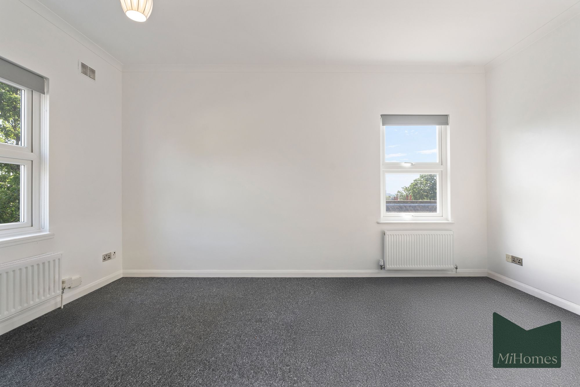 Flat to rent in Windsor Road, London, N13  - Property Image 8