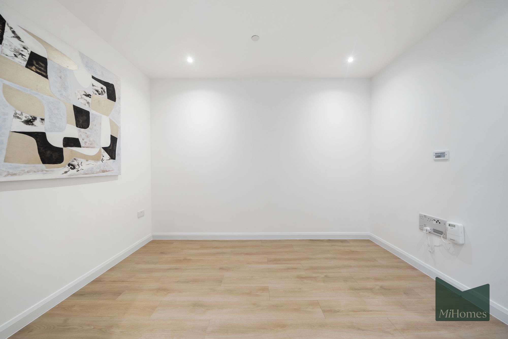Flat to rent in Bath Road, Chesterfield House, SL1  - Property Image 7
