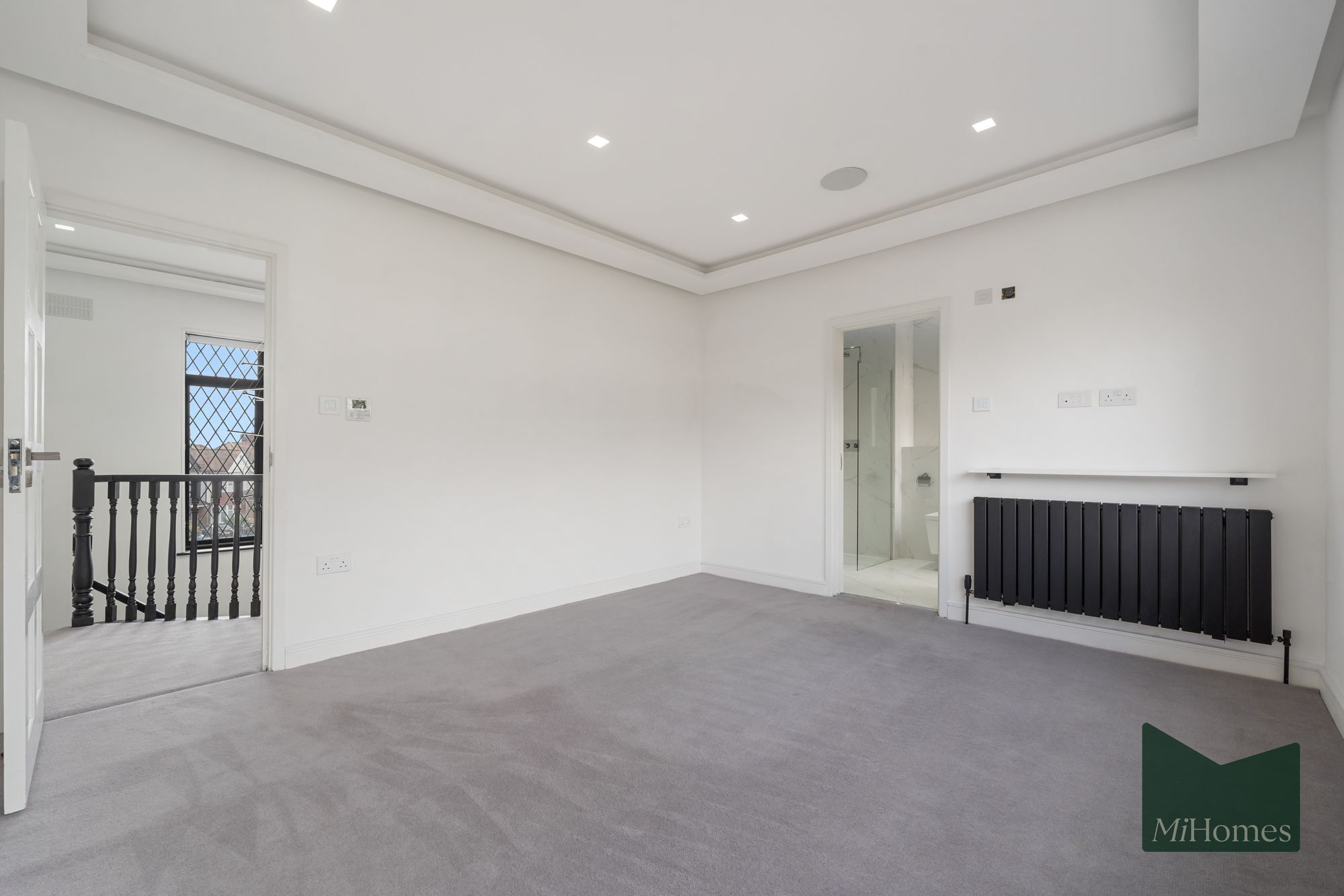 5 bed house to rent in Forestdale, London, N14 - Property Image 14
