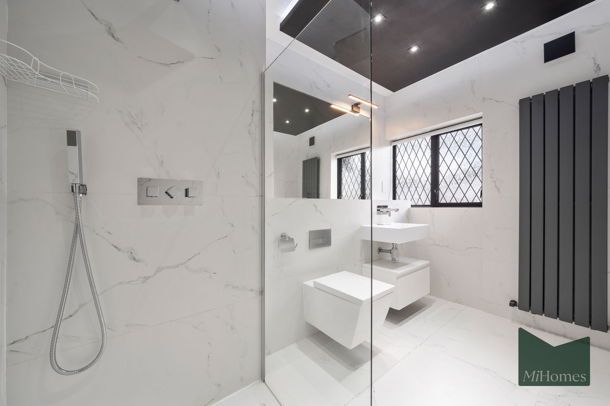 5 bed house to rent in Forestdale, London, N14 - Property Image 15