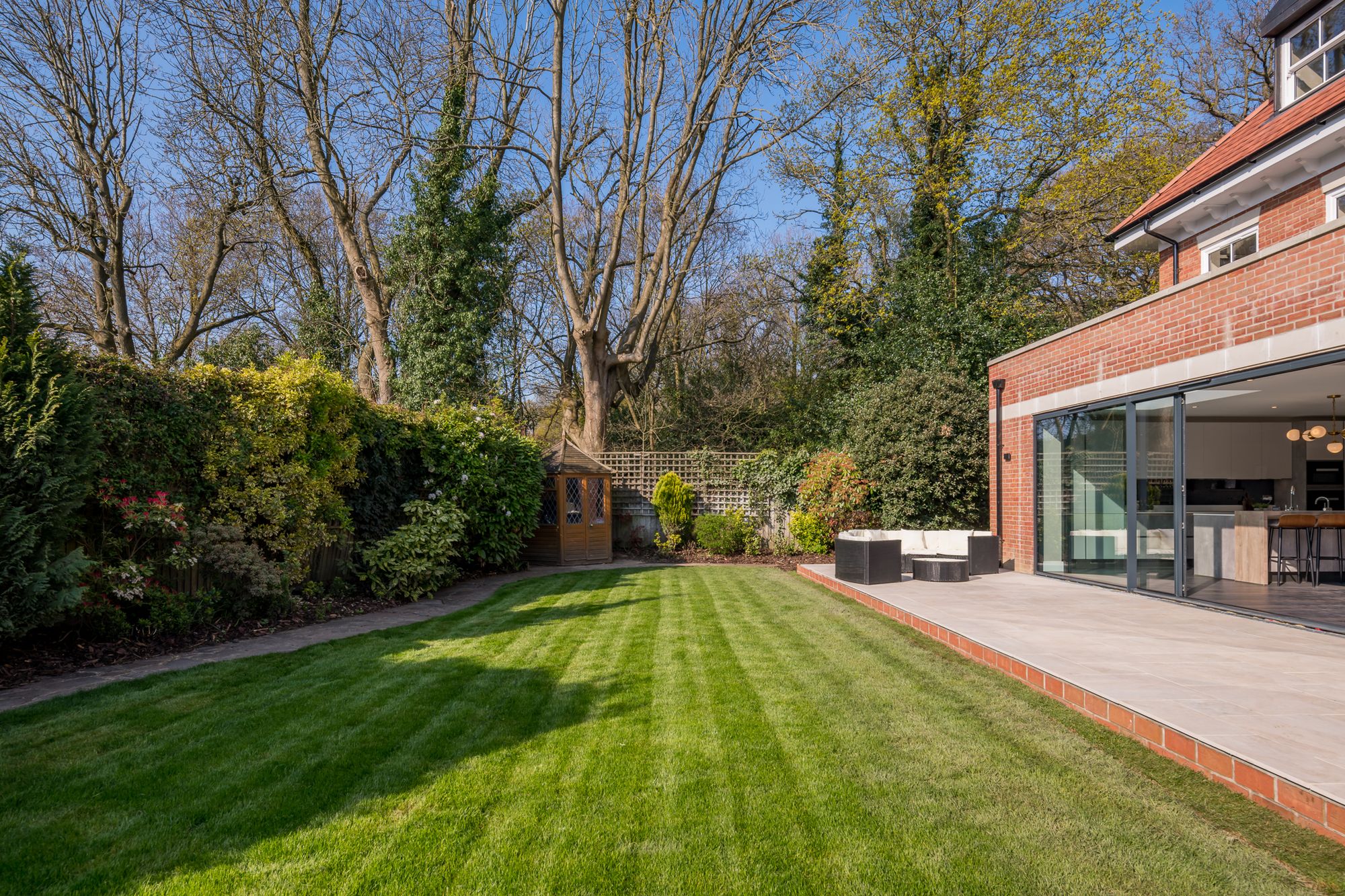5 bed detached house to rent in Fairgreen East, Barnet, EN4 - Property Image 6