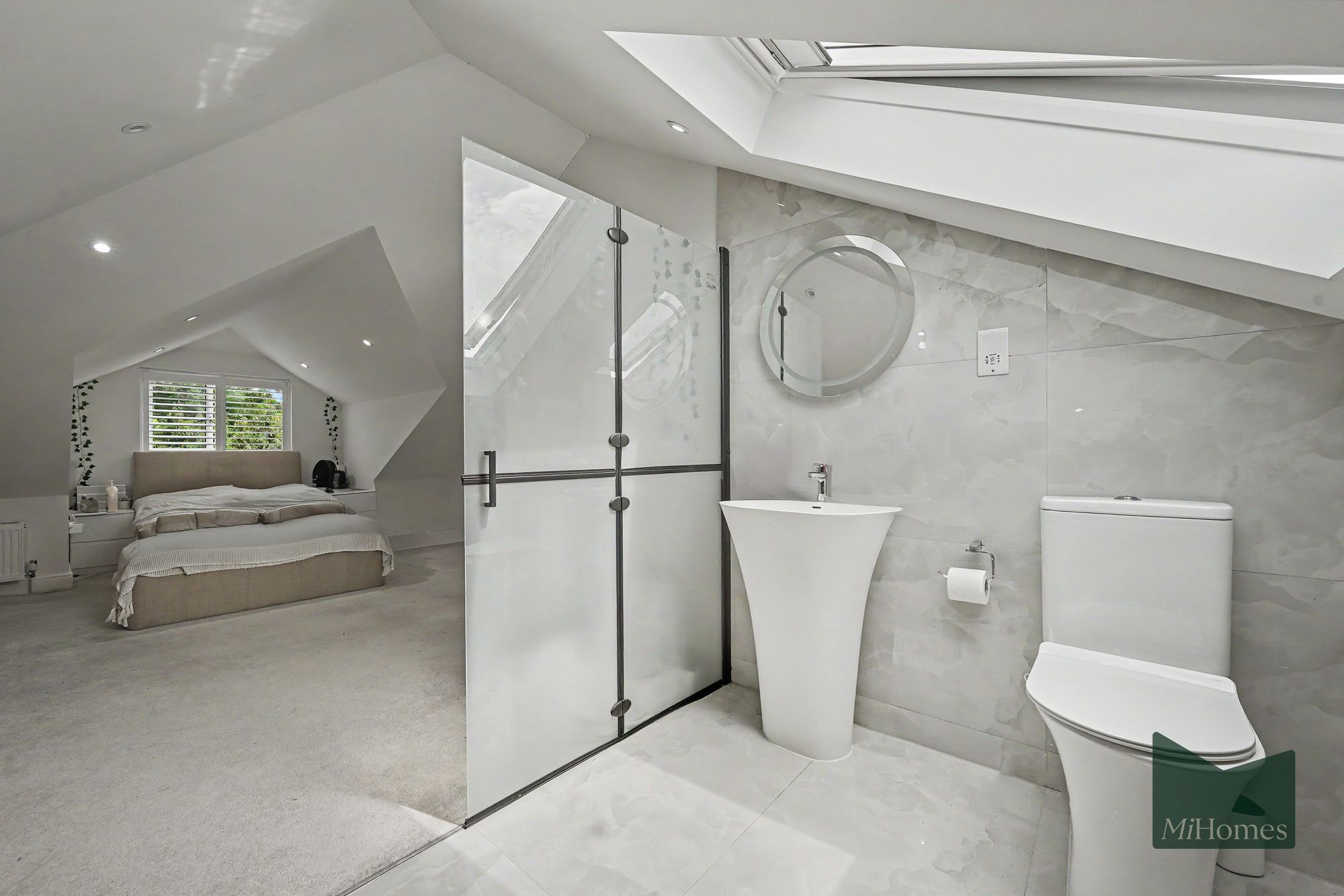 5 bed semi-detached house for sale in Hadley Road, Enfield, EN2 - Property Image 27